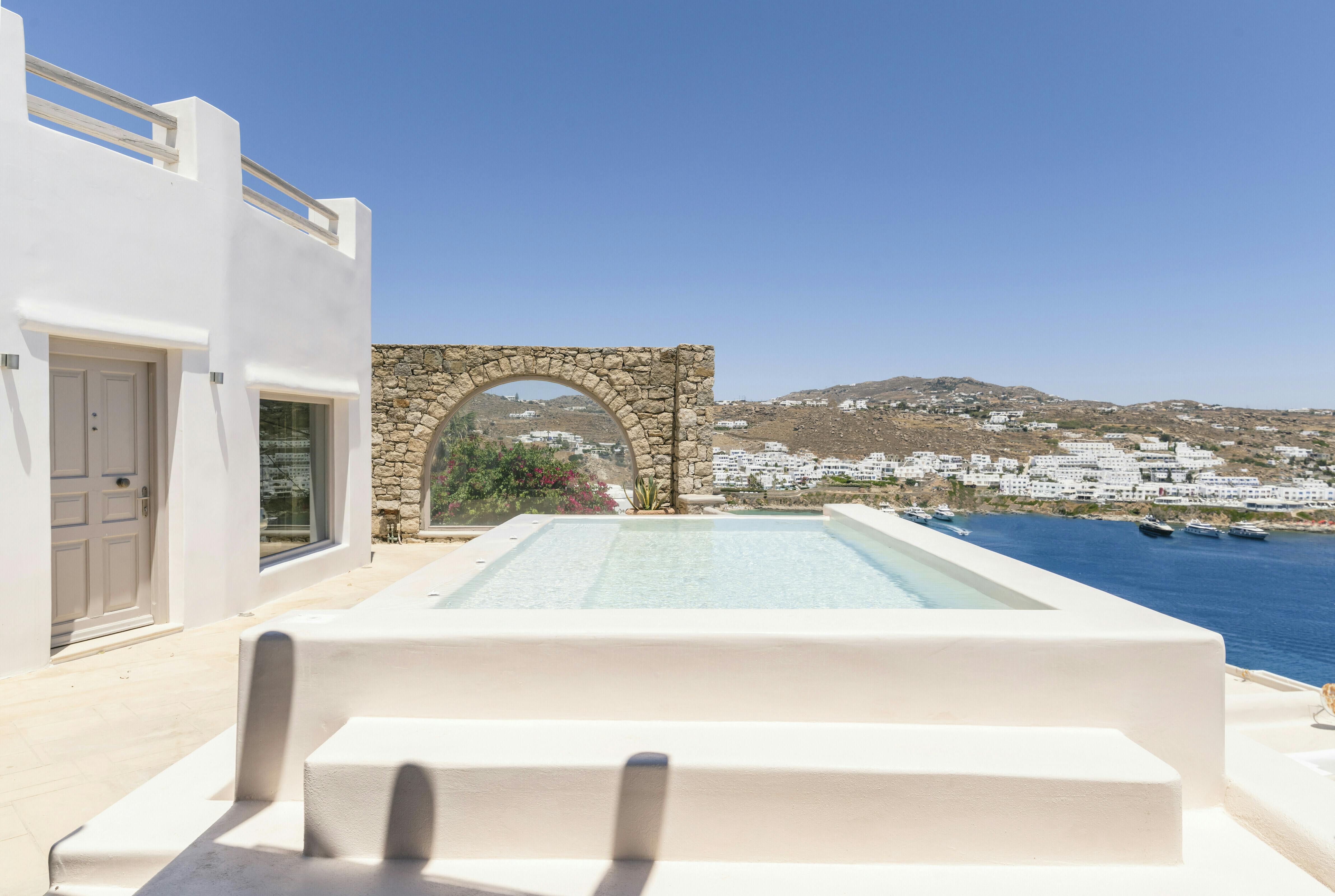 Villa Lysias Ornos Mykonos: Luxury 7-Bedroom Villa with Stunning Sea Views, Mykonos