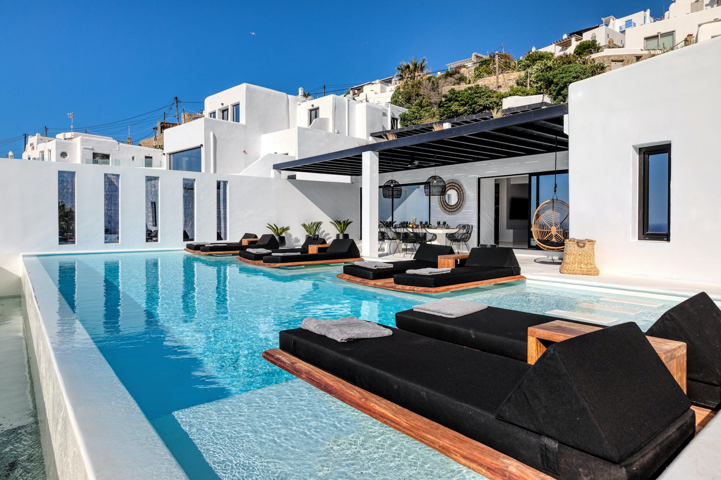 Villa Kyanos Agios Lazaros Mykonos: Luxury 6-Bedroom Apartment with Infinity Pool and Seaview, Mykonos