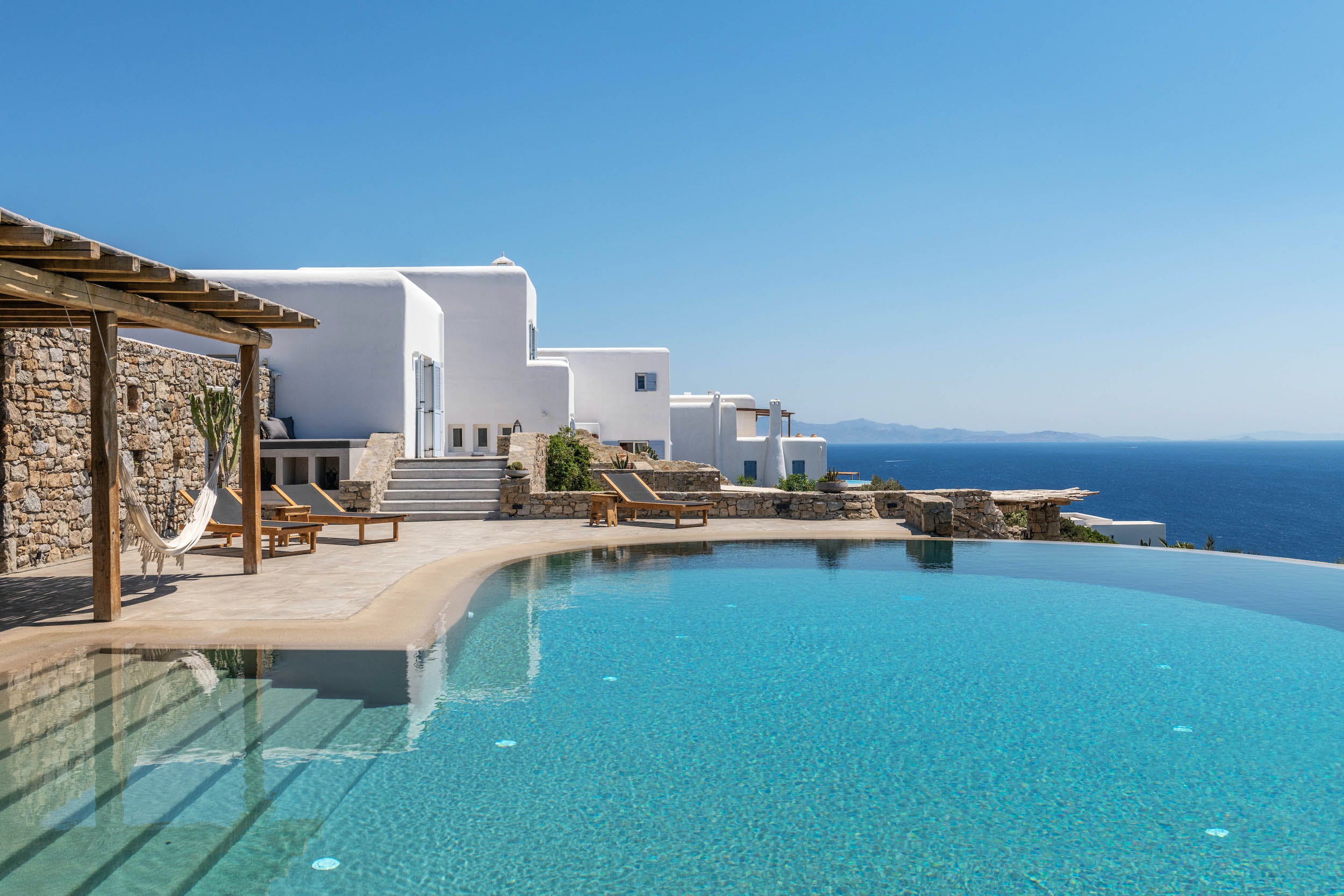 Villa Astra Ano Mera Mykonos: Exclusive Apartment with Infinity Pool and Sea Views, Mykonos