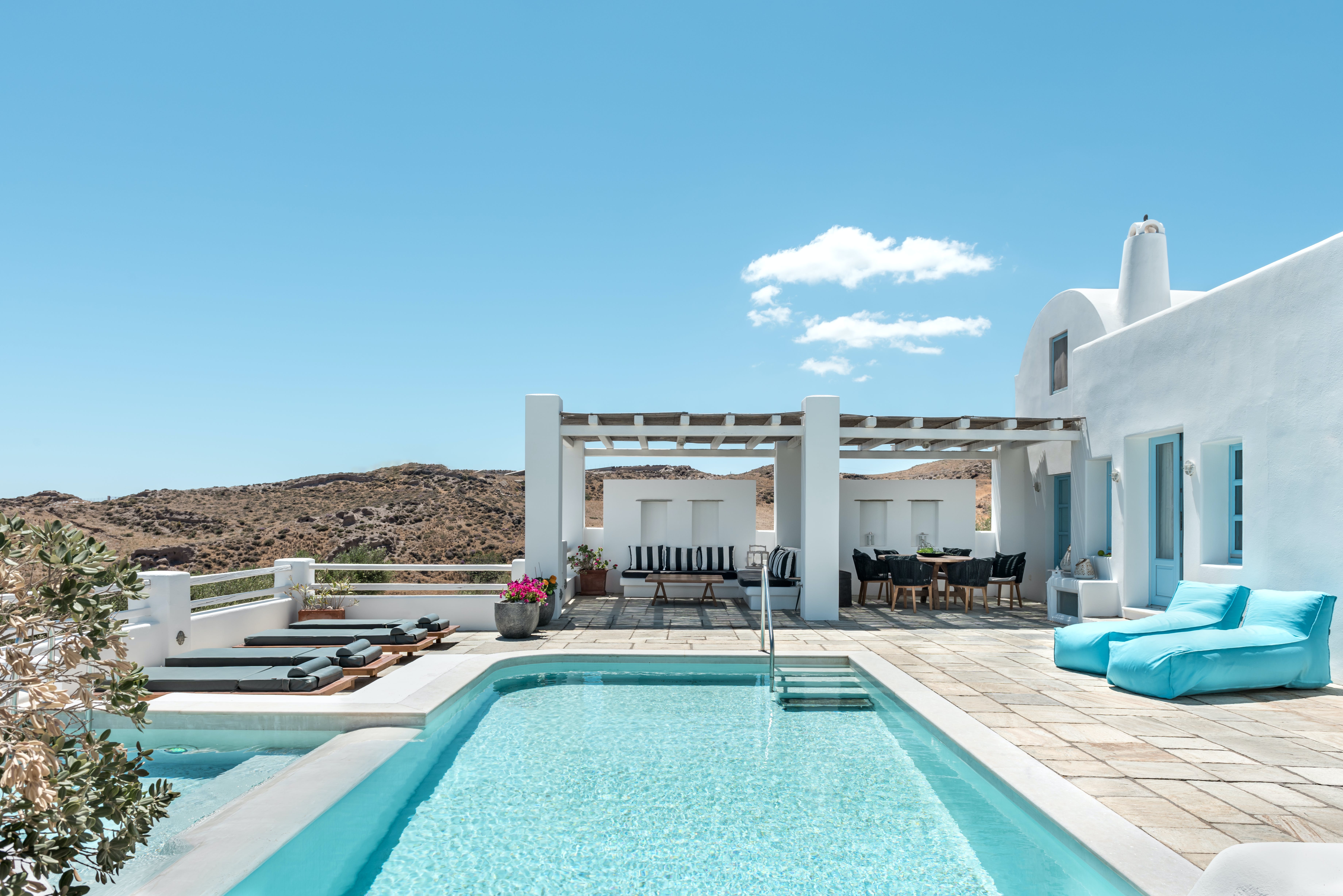 Villa Zephyros Finikia Santorini-722998: Elegant 3-Bedroom Apartment with Infinity Pool in Santorini