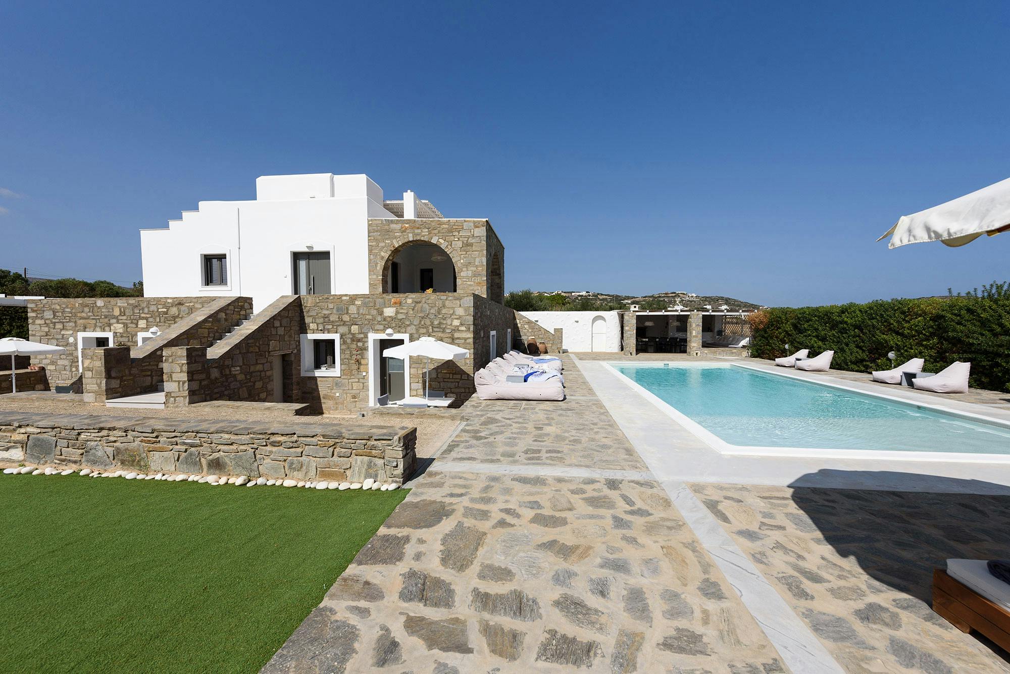 Villa Lefki Kolymbithres Paros: Luxury 4-Bedroom Villa with Sea Views and Pool, Paros