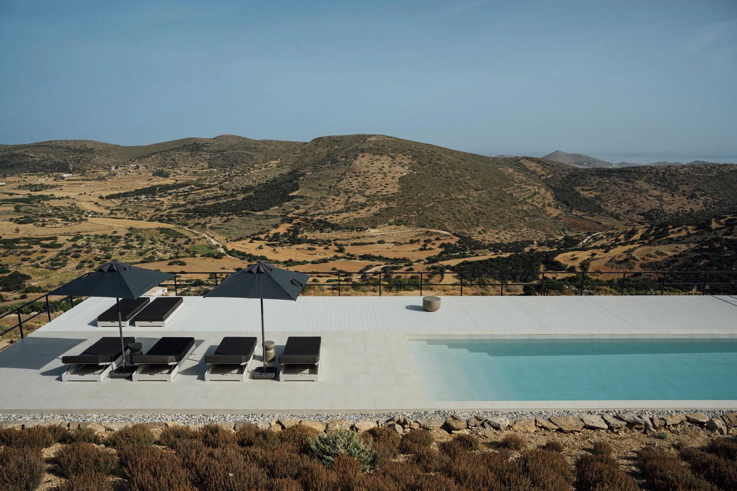 Villa Lefki Kostos Paros: Luxury 6-Bedroom Villa with Infinity Pool and Sea Views, Paros