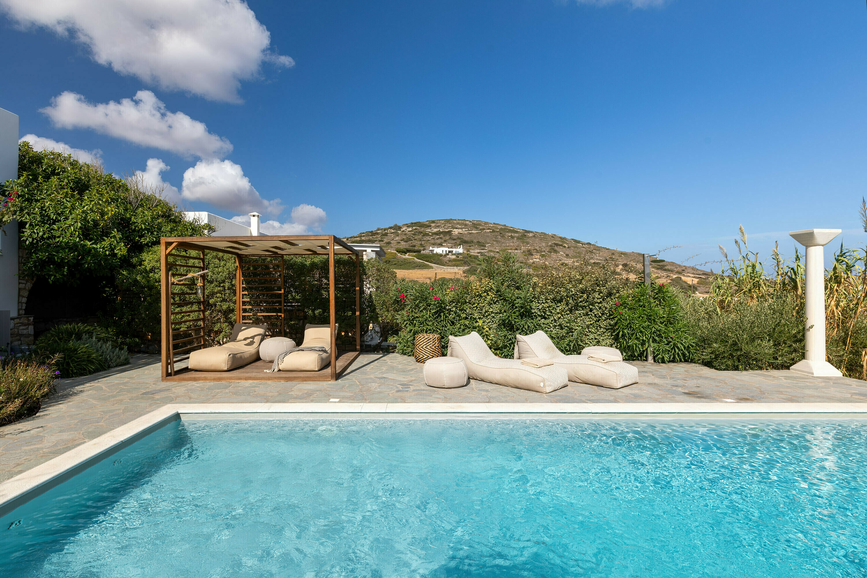 Villa Lysias Marchello Paros: Luxury 4-Bedroom Villa with Seaview and Pool, Paros