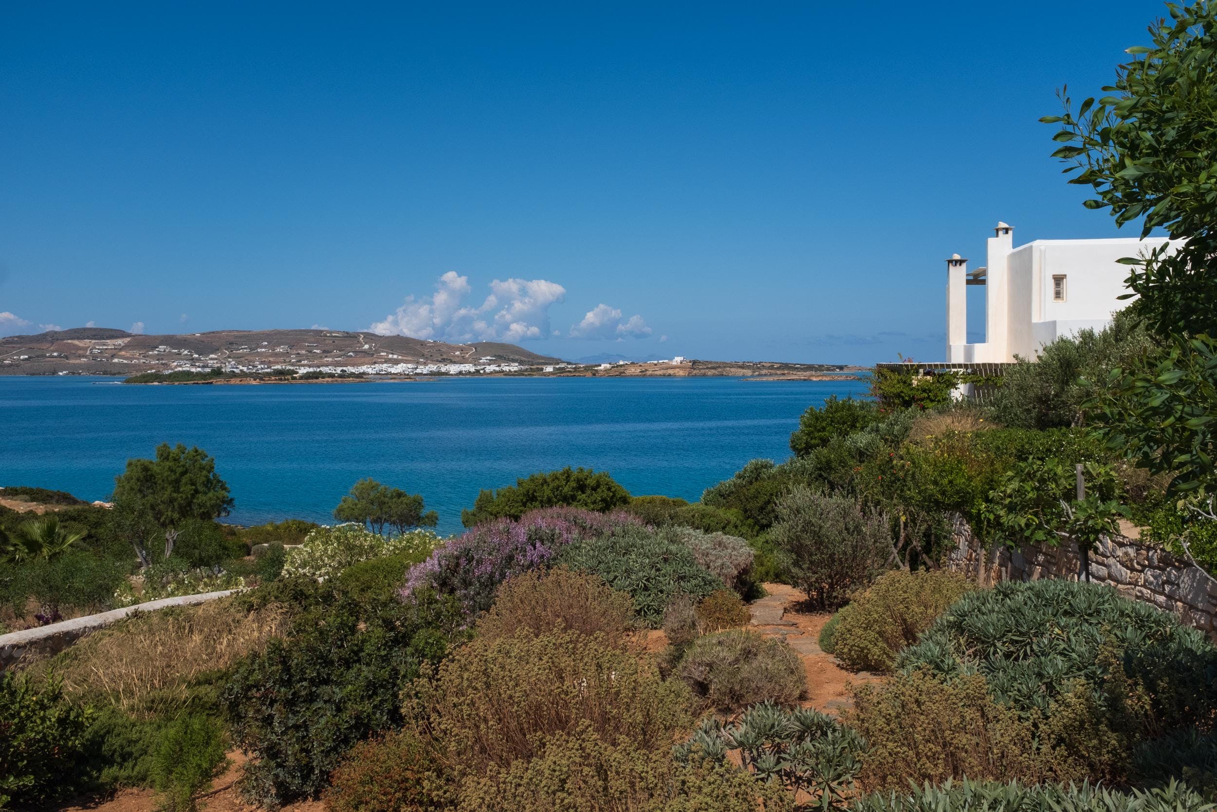 Villa Ostria Piso Livadi Paros-776787: Chic 4-Bedroom Apartment with Sea Views, Paros