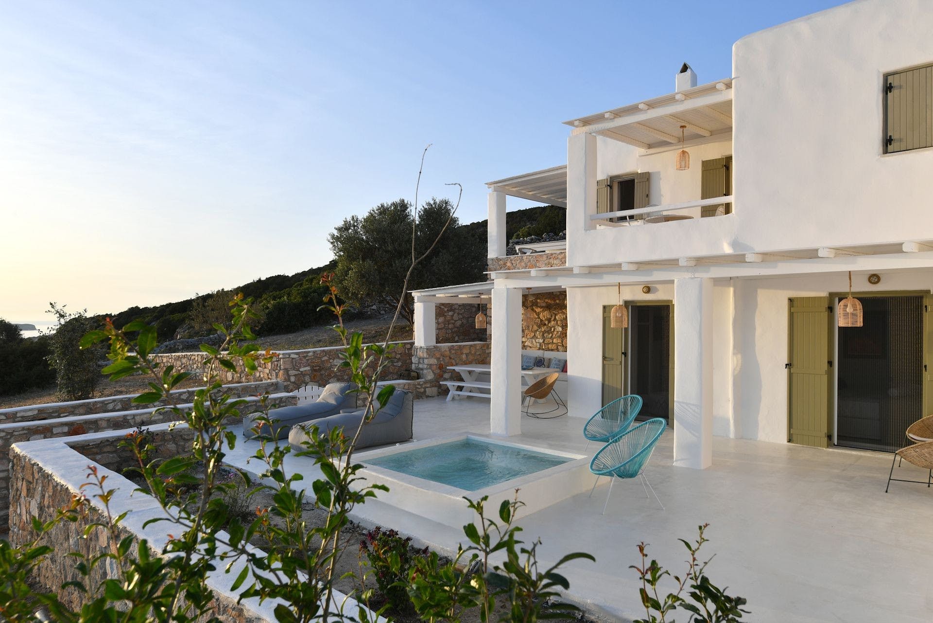 Villa Lysias Drios Paros: Luxury 2-Bedroom Apartment with Seaview, Paros