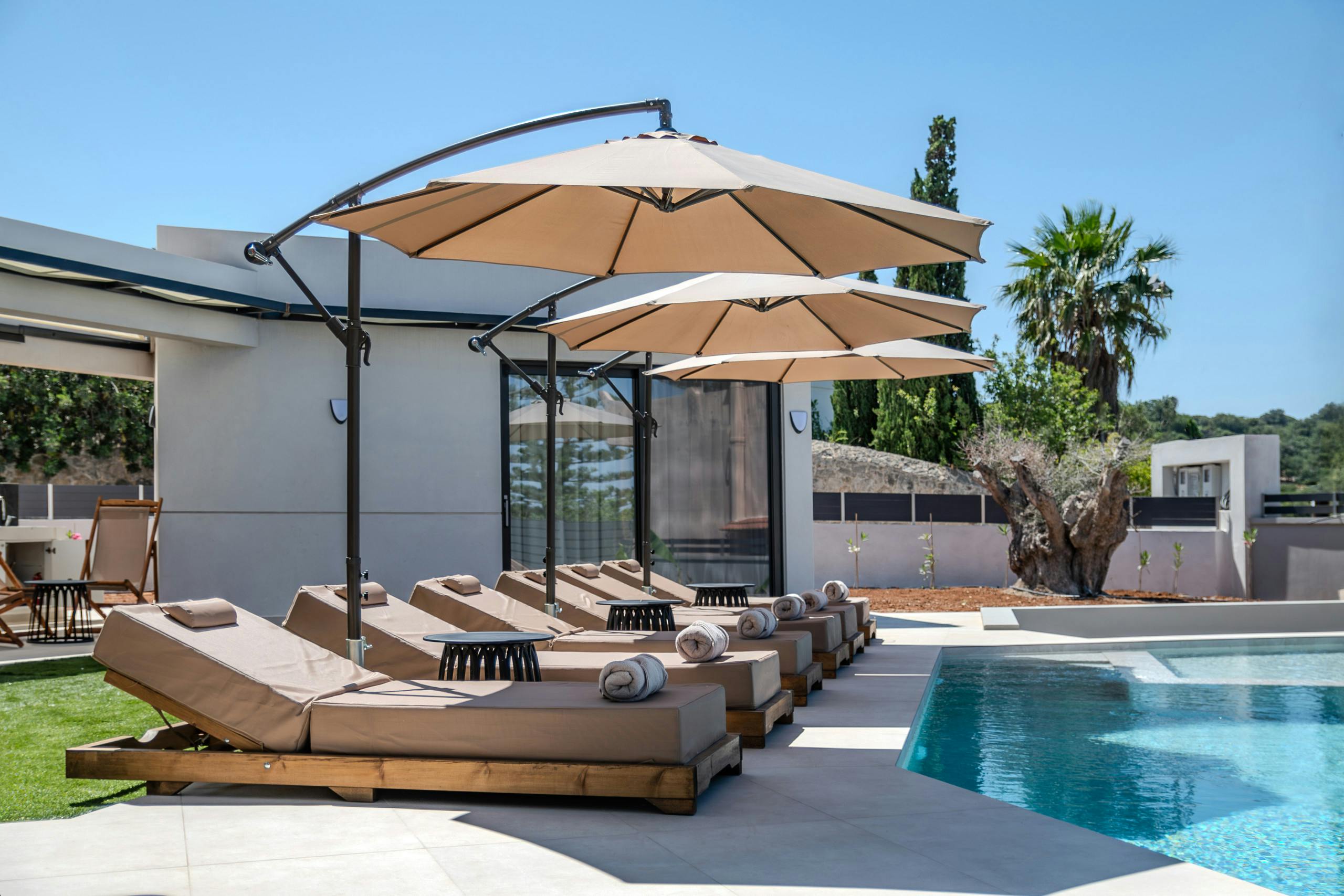 Villa Boreas Spili Rethymnon: Luxury 7-Bedroom Villa with Seaview and Pool, Rethymnon