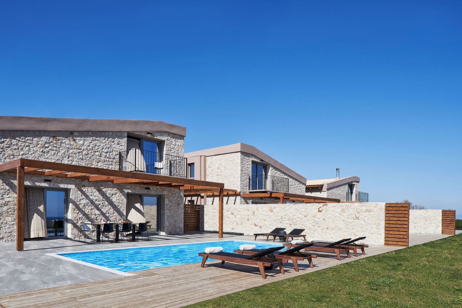 Villa Kyanos Kales Rhodes Town: Luxury 3-Bedroom Apartment with Seaview and Pool, Rhodes Town