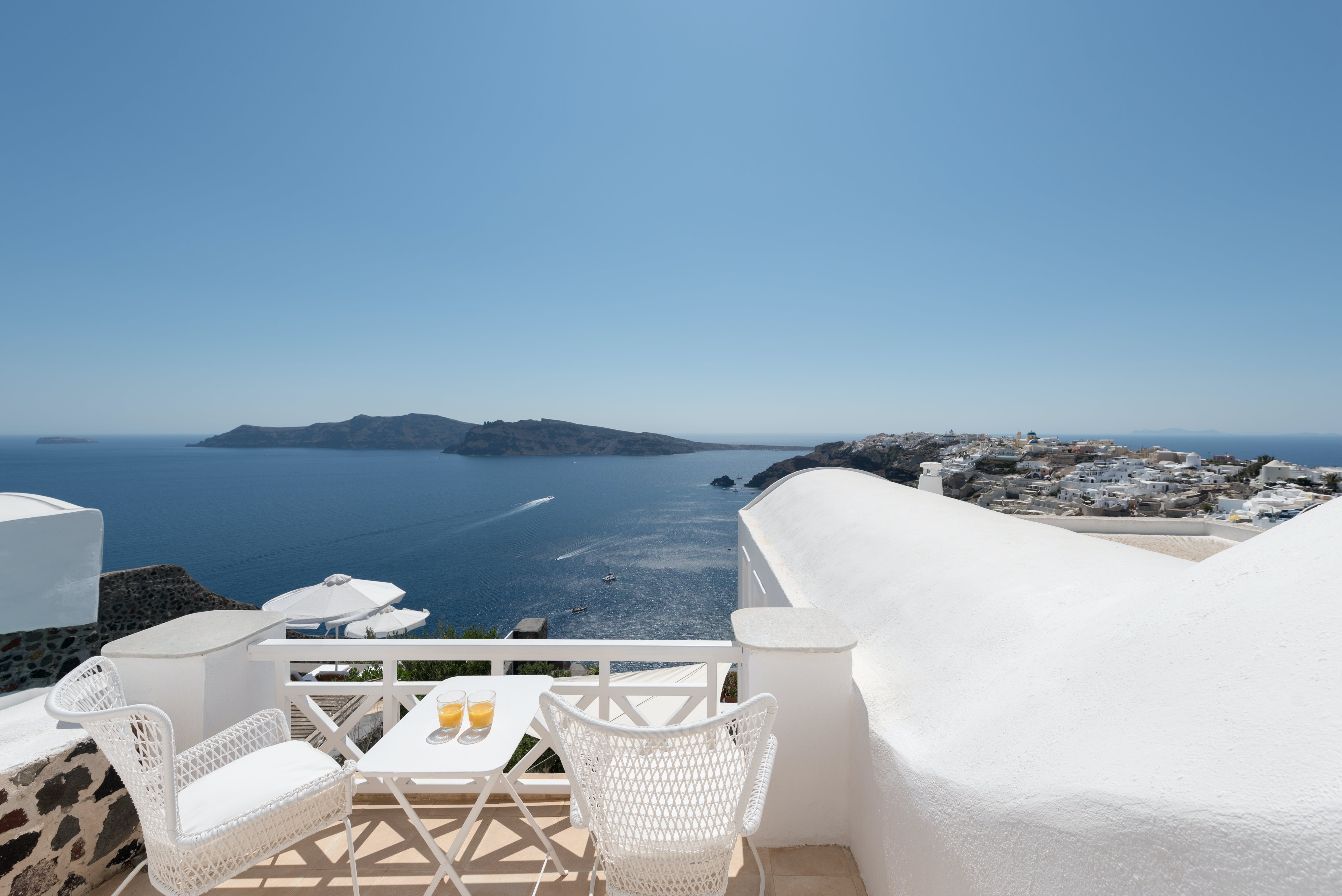 Villa Zephyros Emporio Santorini-736810: Elegant 4-Bedroom Apartment with Seaview and Pool, Santorini