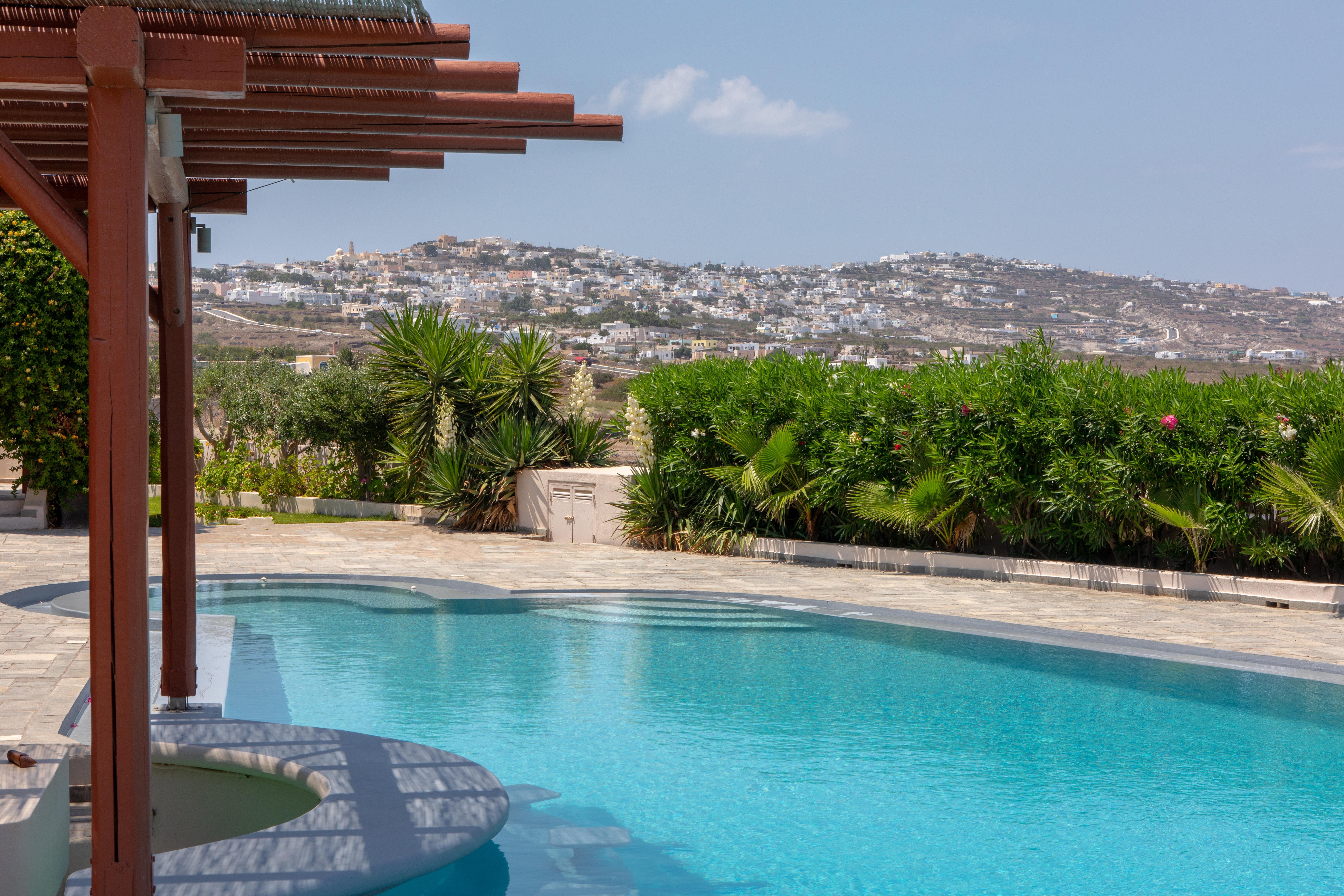 Villa Lefkos Vlychada Santorini-726094: Spacious 7-Bedroom Luxury Apartment with Seaview and Pool, Santorini