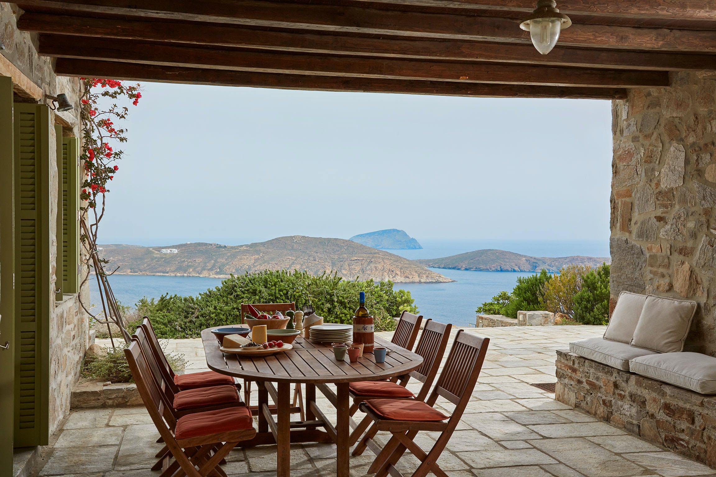 Villa Kyanos Kastro Serifos: Exclusive 6-Bedroom Apartment with Pool and Sea Views, Serifos