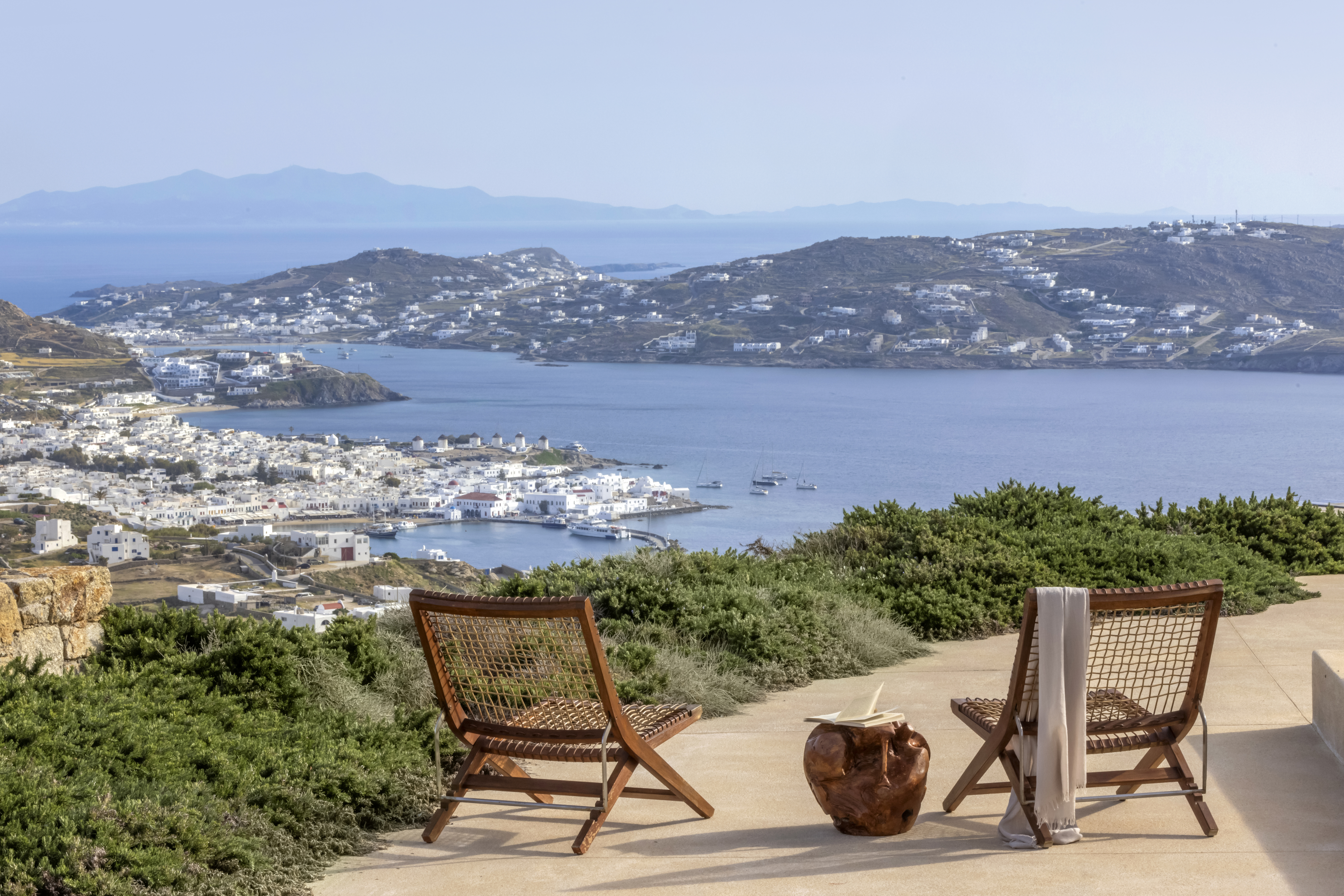 Villa Lysias Agios Sostis Tourlos: Elegant 7-Bedroom Apartment with Seaviews and Pool, Mykonos