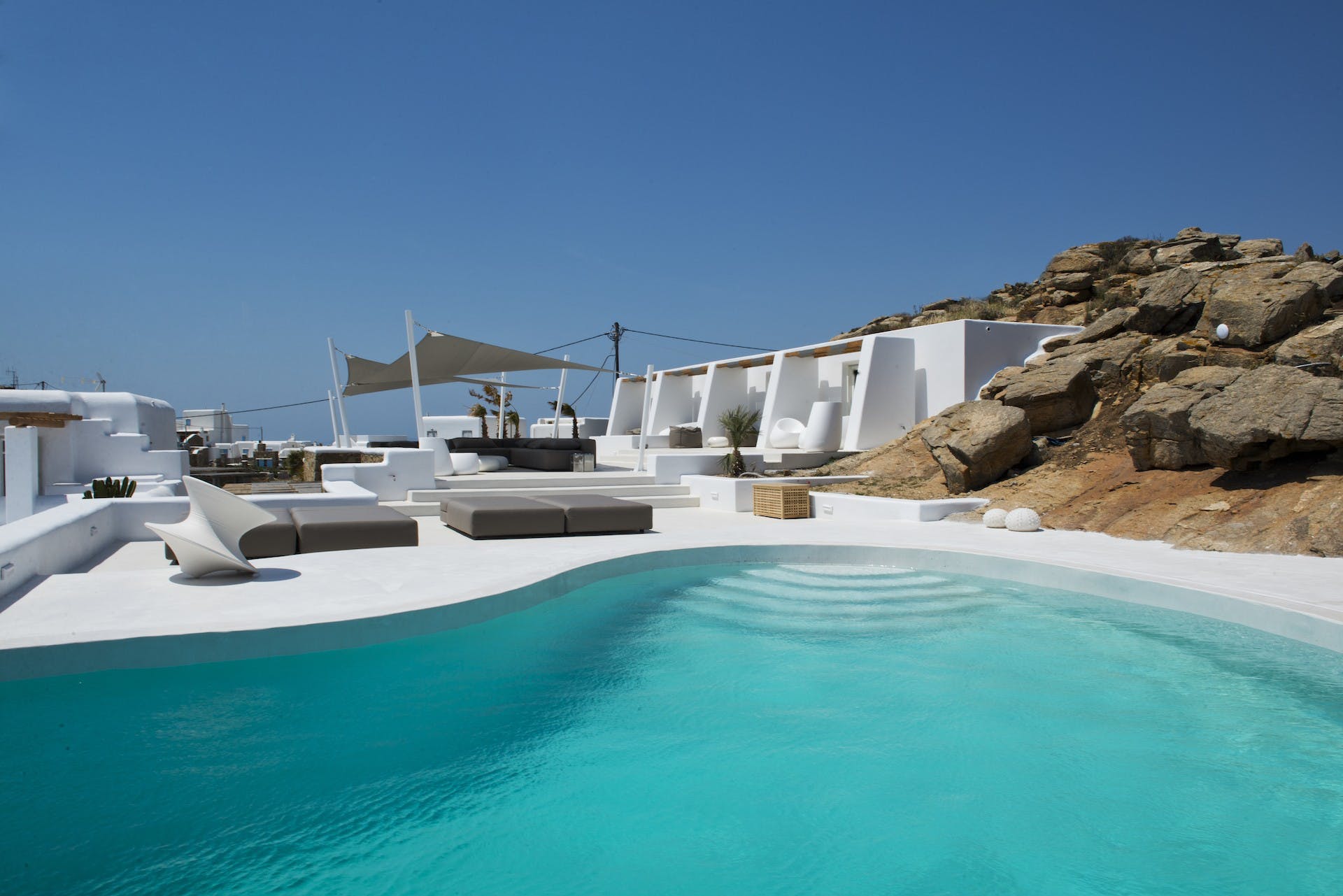 Villa Chrysos Agriolivado Tourlos: Charming 1-Bedroom Apartment Rental with Shared Pool and Seaview, Tourlos