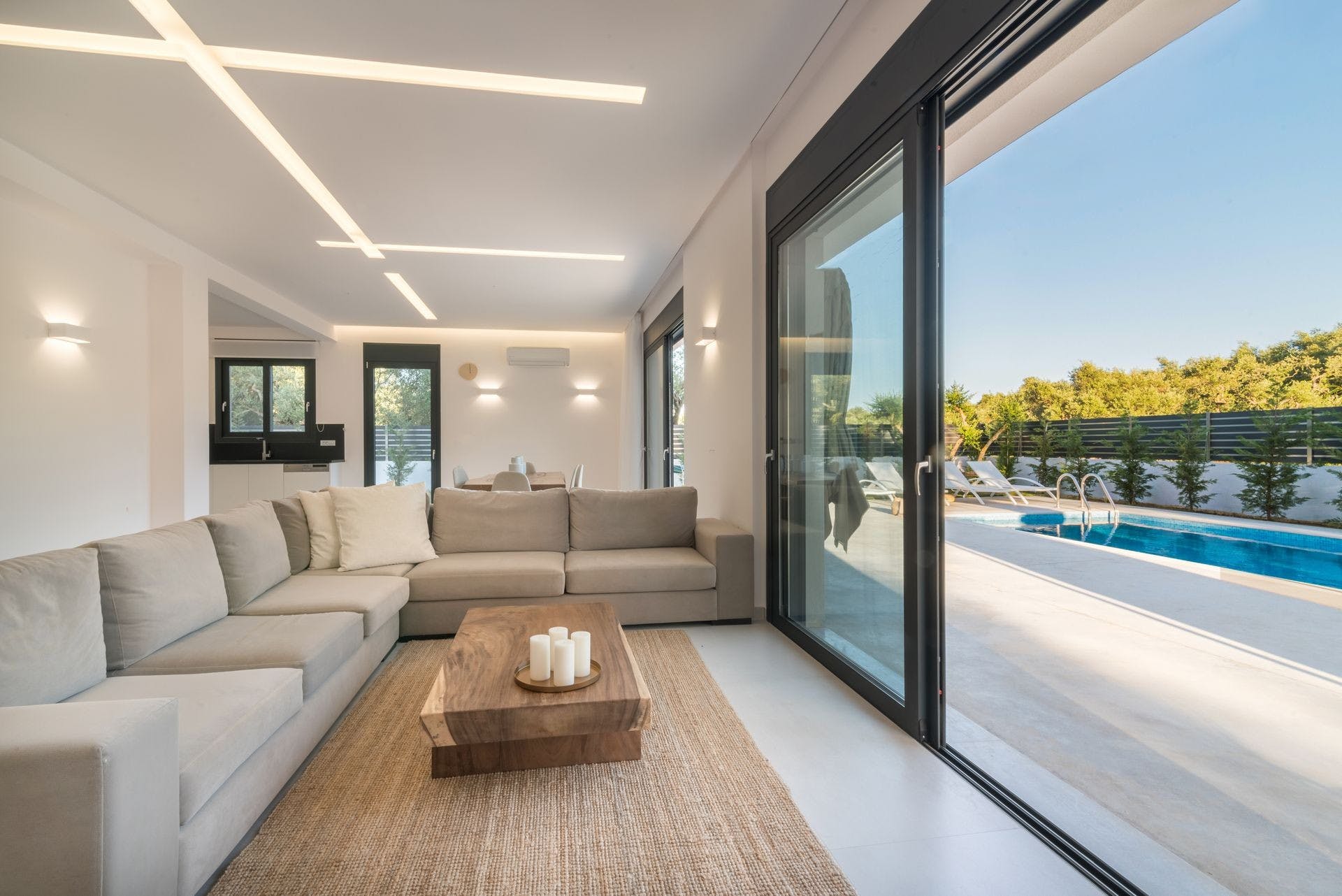 Villa Boreas Bochali Zakynthos Town: Modern 3-Bedroom Apartment with Seaview and Pool, Zakynthos Town