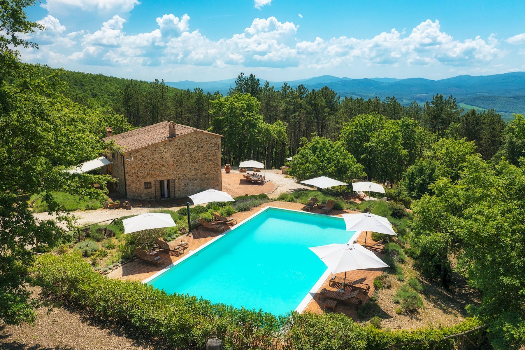 Villa Alba Talamone Grosseto Province: Luxurious 5-Bedroom Villa with Pool and Hot Tub, Tuscany