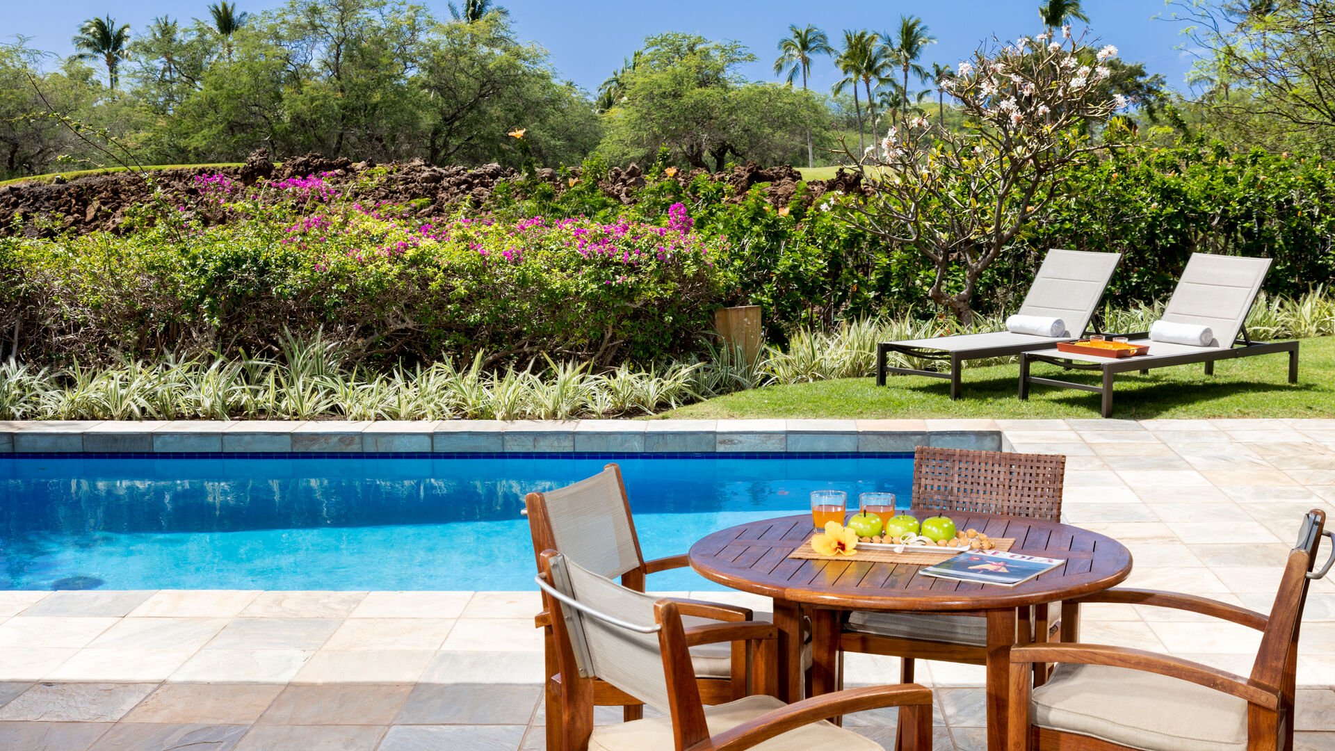 Villa Aurore Keahu Hawaii: Luxury 4-Bedroom Villa with Pool and Hot Tub, Hawaii