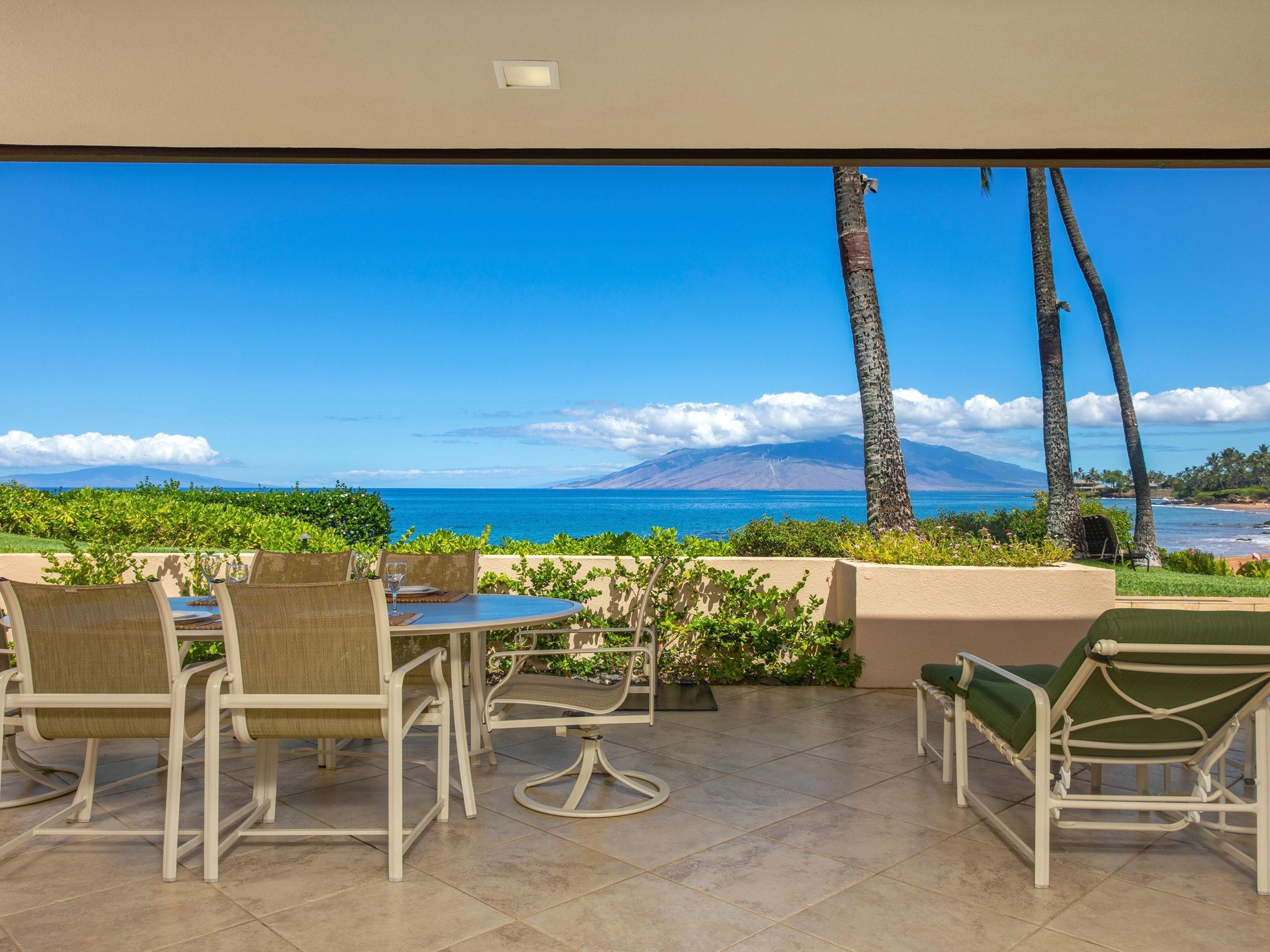 Villa Aurore Makalawena Hawaii: Luxury 2-Bedroom Villa with Ocean Views and Air Conditioning, Hawaii