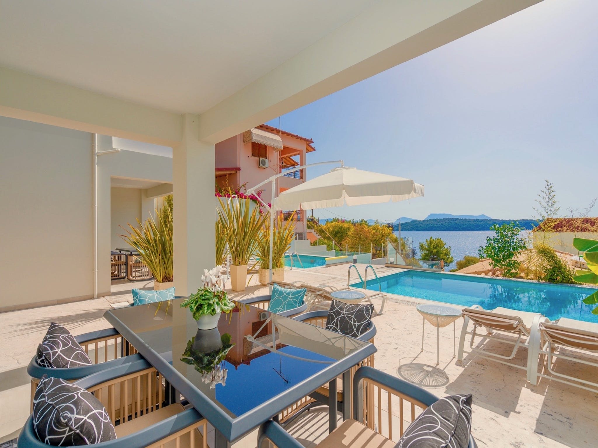 Villa Ostria Vasiliki Lefkada: Chic 2-Bedroom Apartment with Private Pool and Sea Views, Lefkada