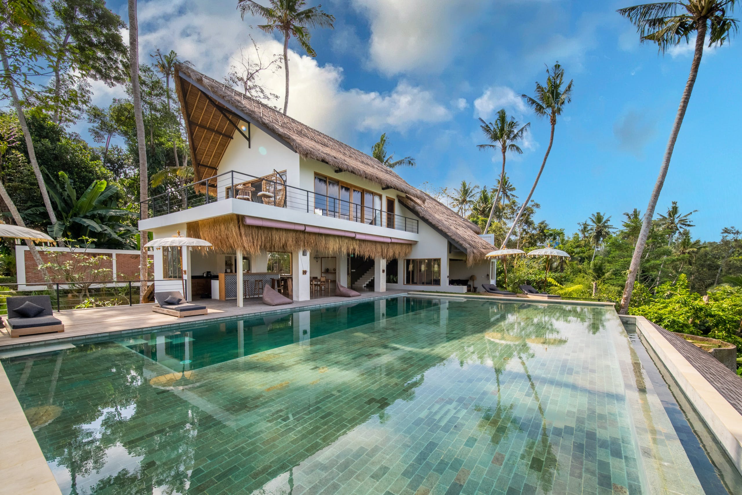 Villa Nyuh Ubud: 6-Bedroom Luxury Villa with Infinity Pool, Bali