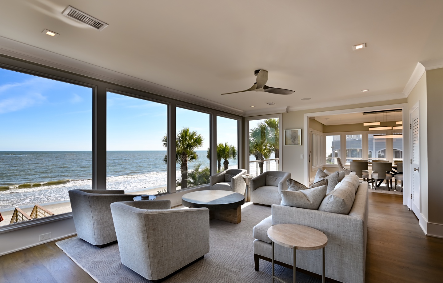 Villa Palmetto Charleston: Luxury 6-Bedroom Villa with Pool and Seaview, Charleston