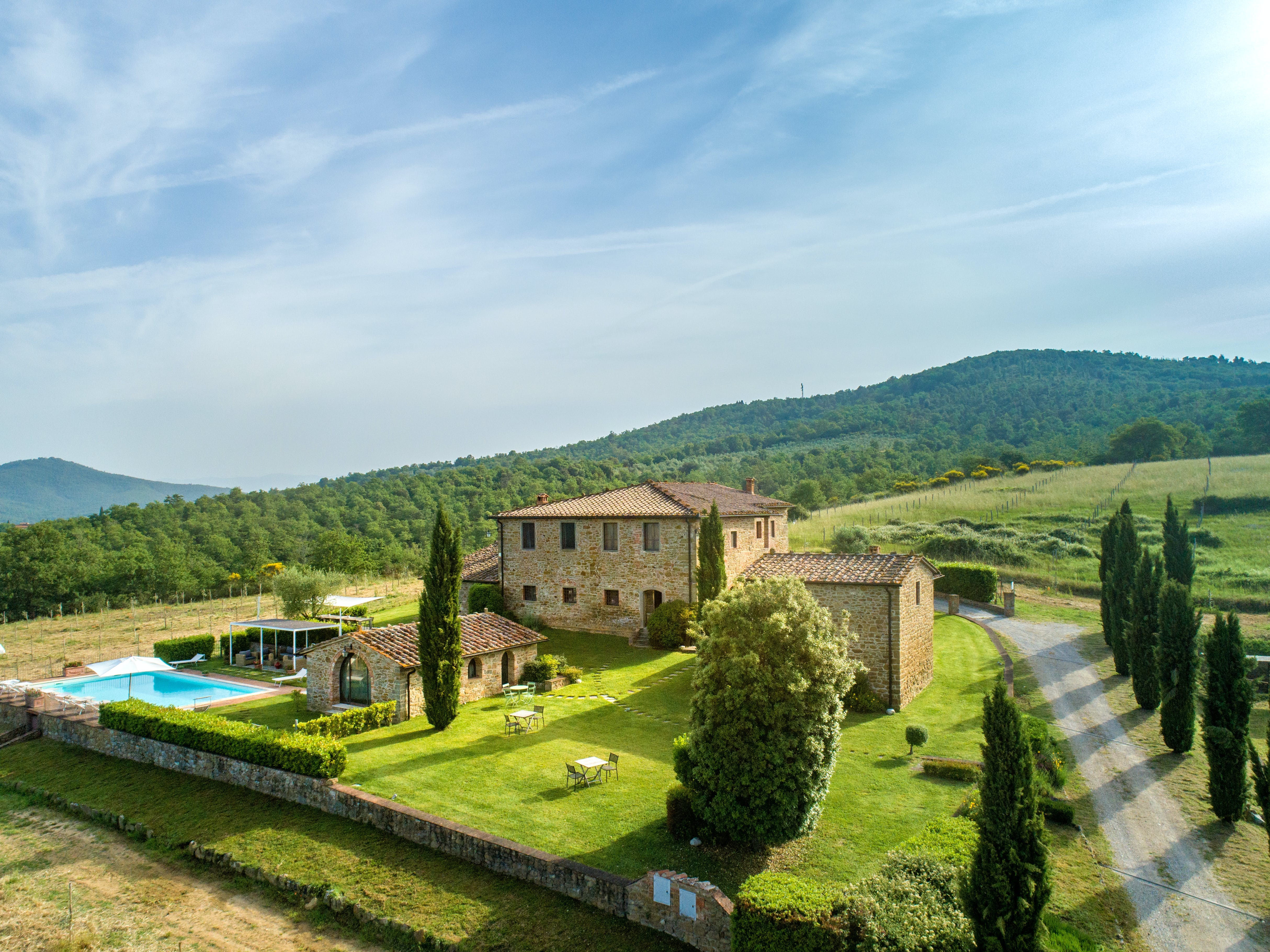 Villa Alba Montecchio Val di Chiana: Spacious 9-Bedroom Villa with Private Pool, Val di Chiana