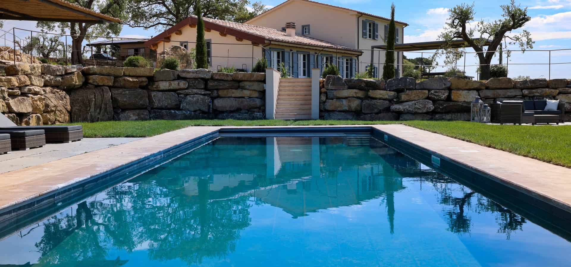 Villa Amaranto Buriano Tuscany South: Elegant 6-Bedroom Villa with Pool and Scenic Views, Tuscany South