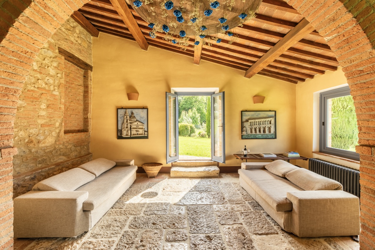 Villa Amaranto Acquaviva Montepulciano: Luxury 6-Bedroom Villa with Pool and BBQ, Montepulciano