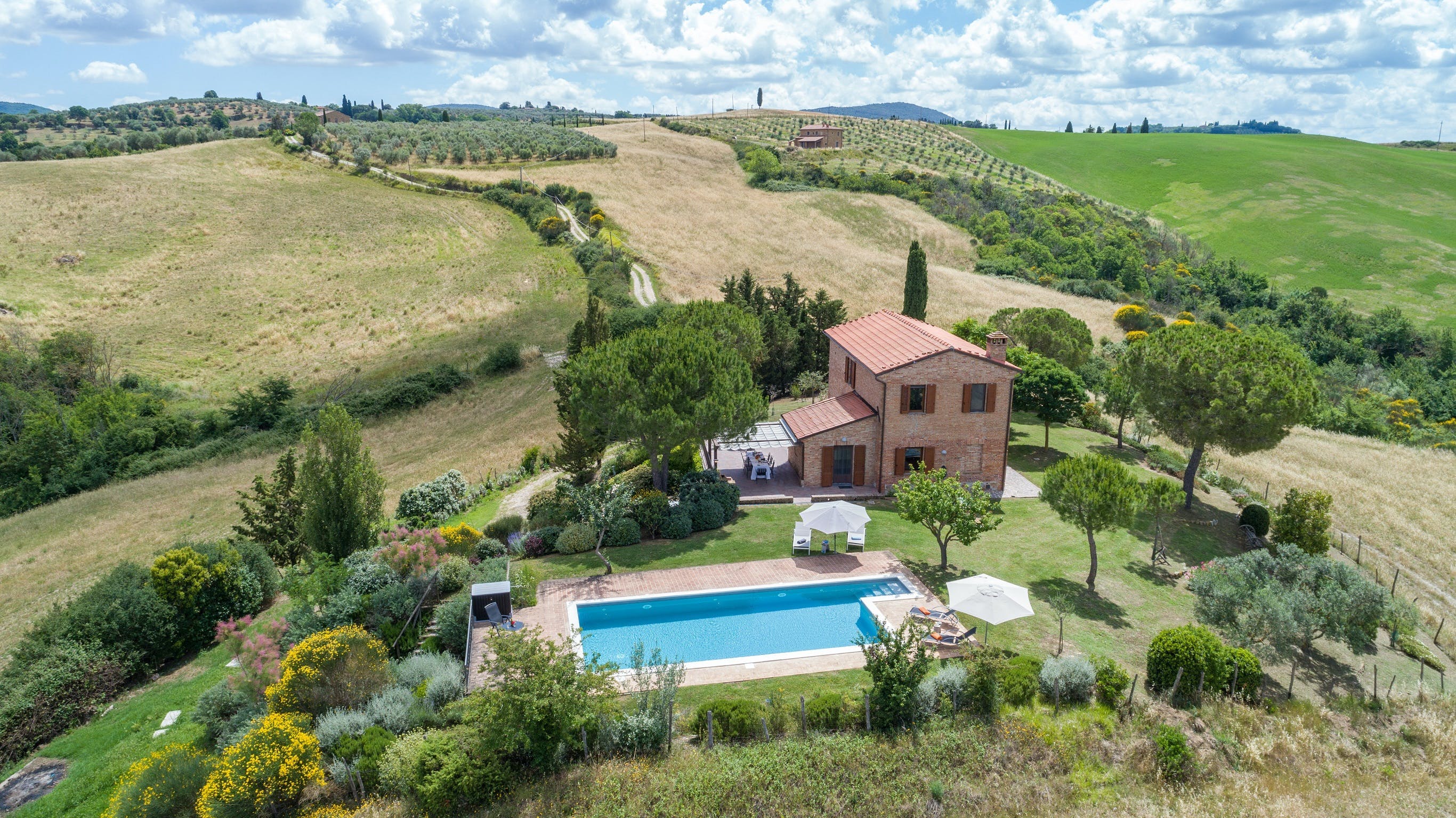 Villa Alba Pozzo Montepulciano: Luxury 4-Bedroom Villa with Private Pool in Montepulciano, Tuscany