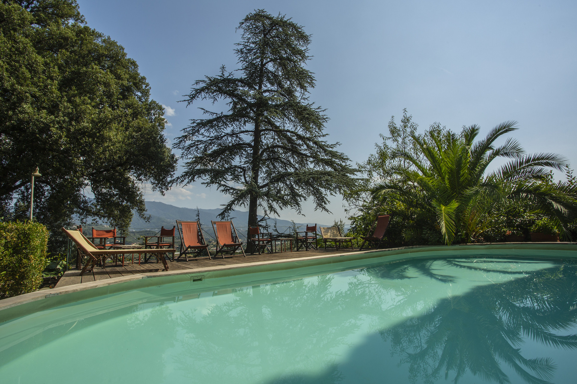 Villa Levante San Concordio Lucca: Luxury 6-Bedroom Villa with Private Pool, Lucca
