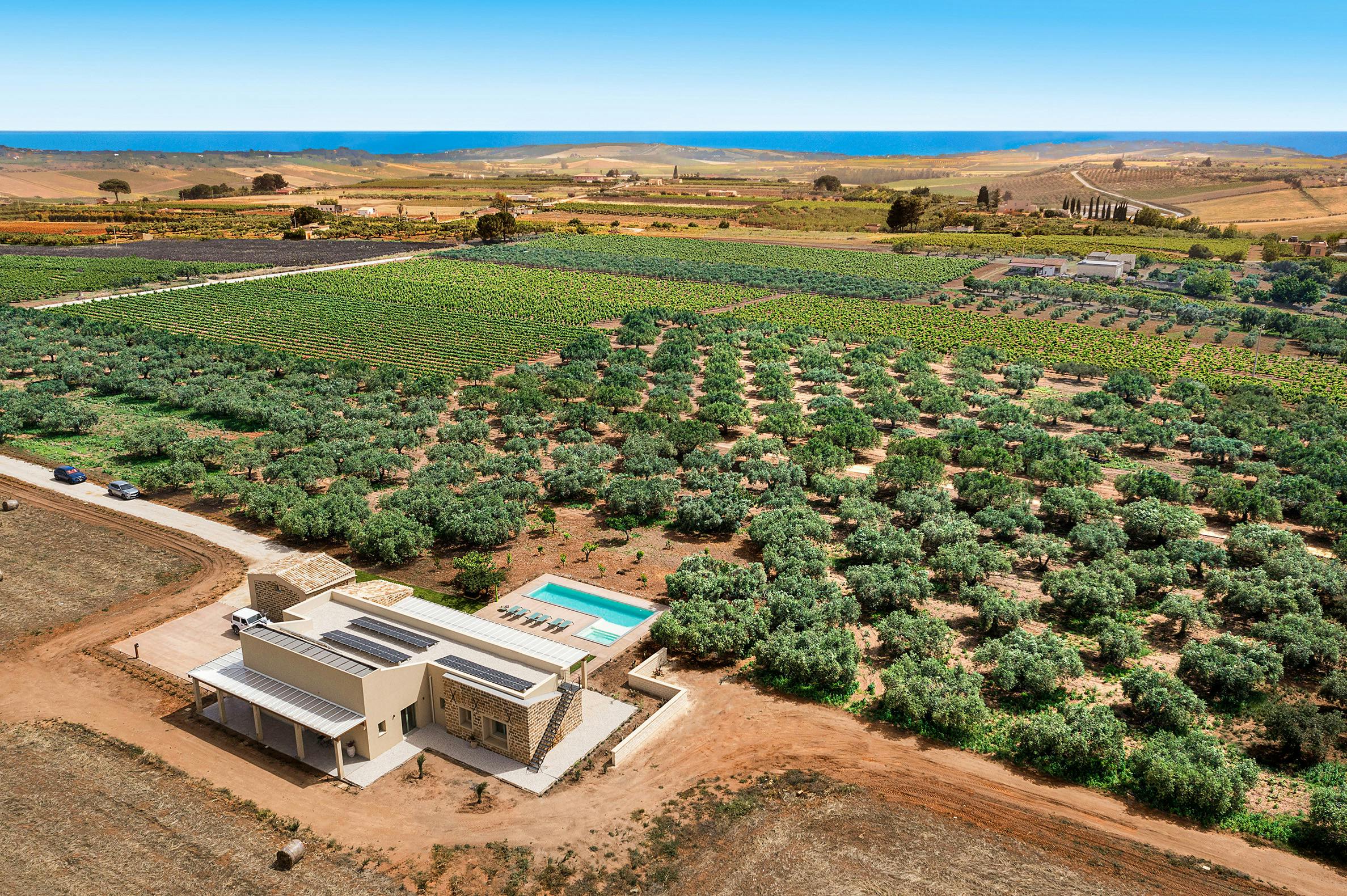 Villa Levante Selinunte Sicily: Luxury 4-Bedroom Villa with Seaview and Pool, Sicily