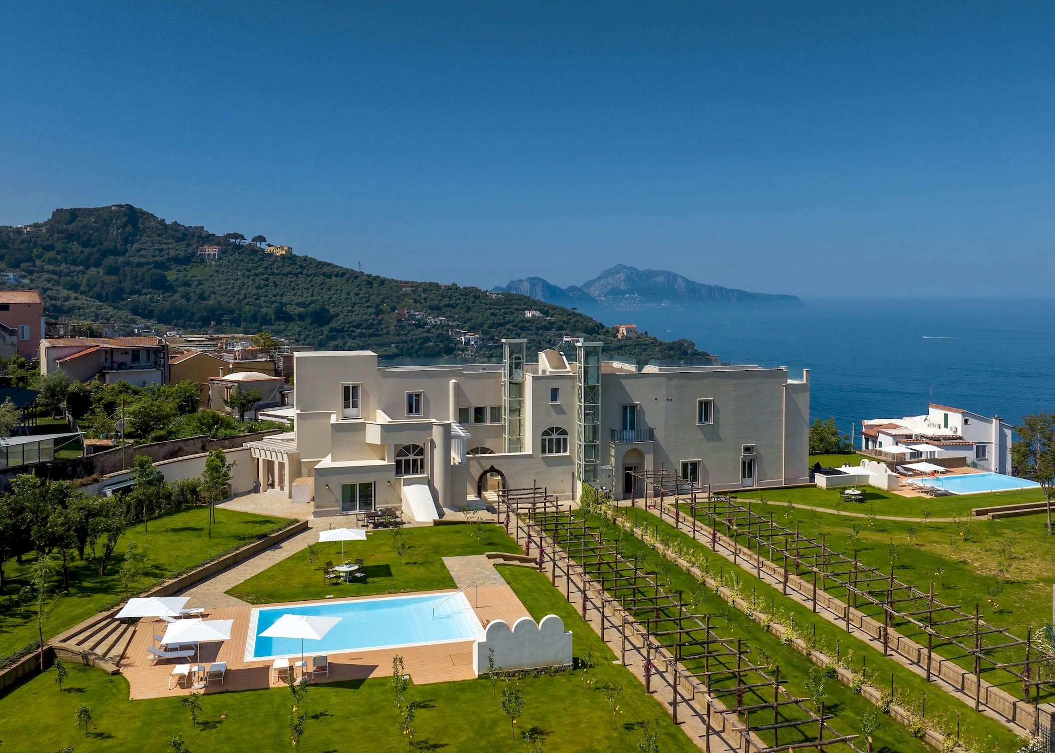 Palazzo Maestrale Crapolla Sorrento: Luxury 9-Bedroom Villa with Seaview and Pool, Sorrento