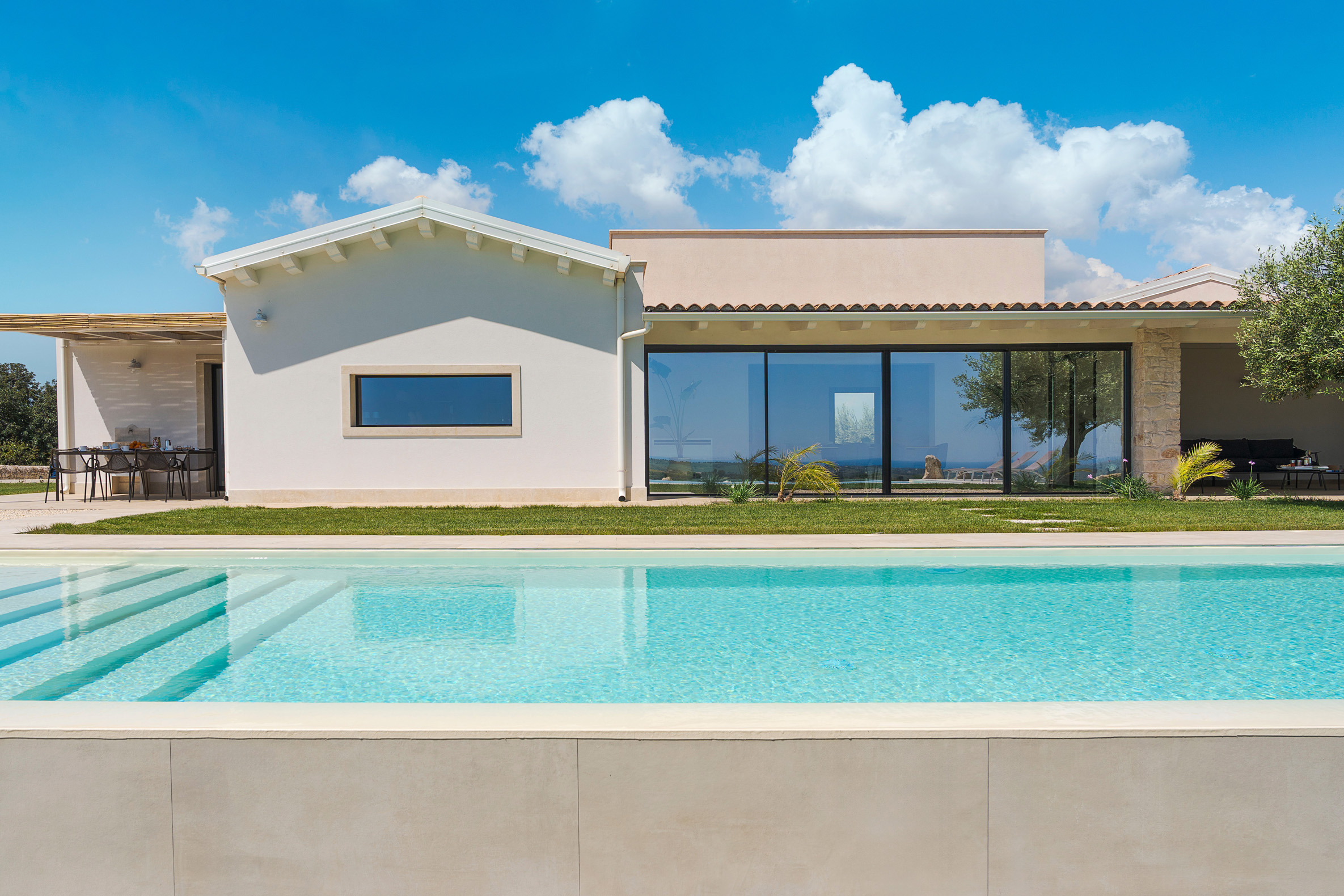Villa Levante Cava Val di Noto-722041: Luxury 4-Bedroom Villa with Pool and Countryside Views, Sicily