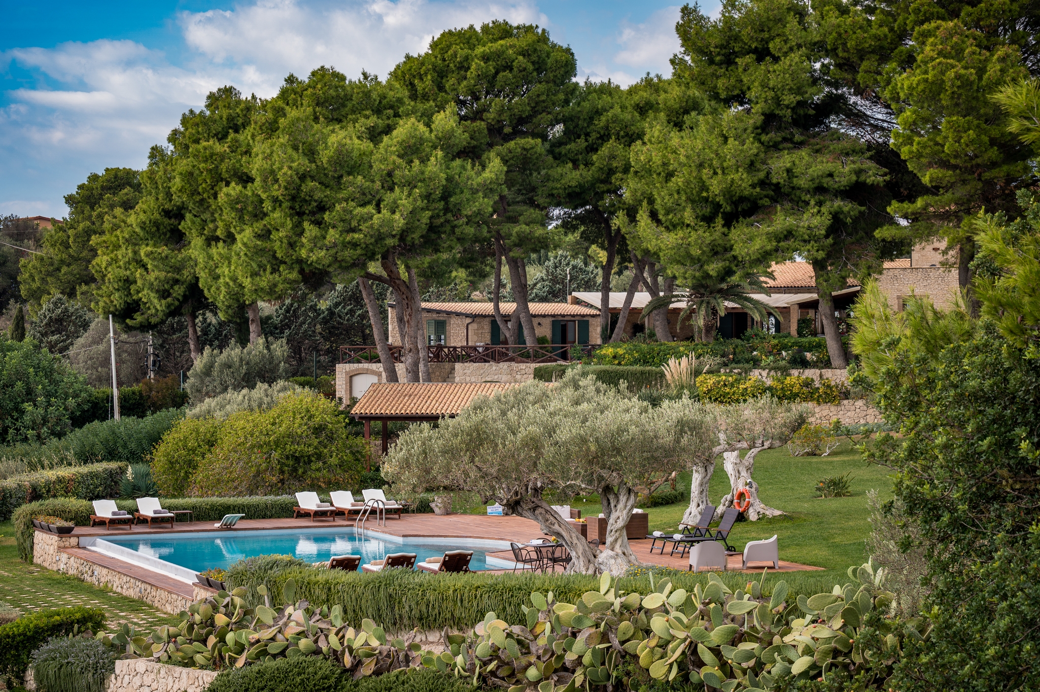 Villa Sirocco Sicily: Elegant 5-Bedroom Apartment with Pool and Seaview, Sicily