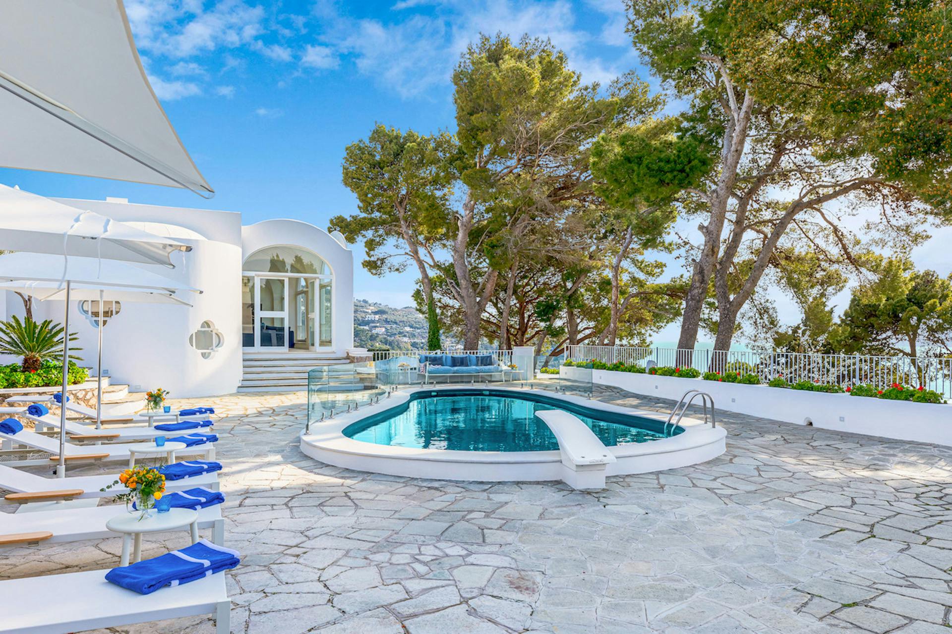Villa Levante Castello Capri: Luxury 4-Bedroom Villa with Pool and Sea Views, Capri