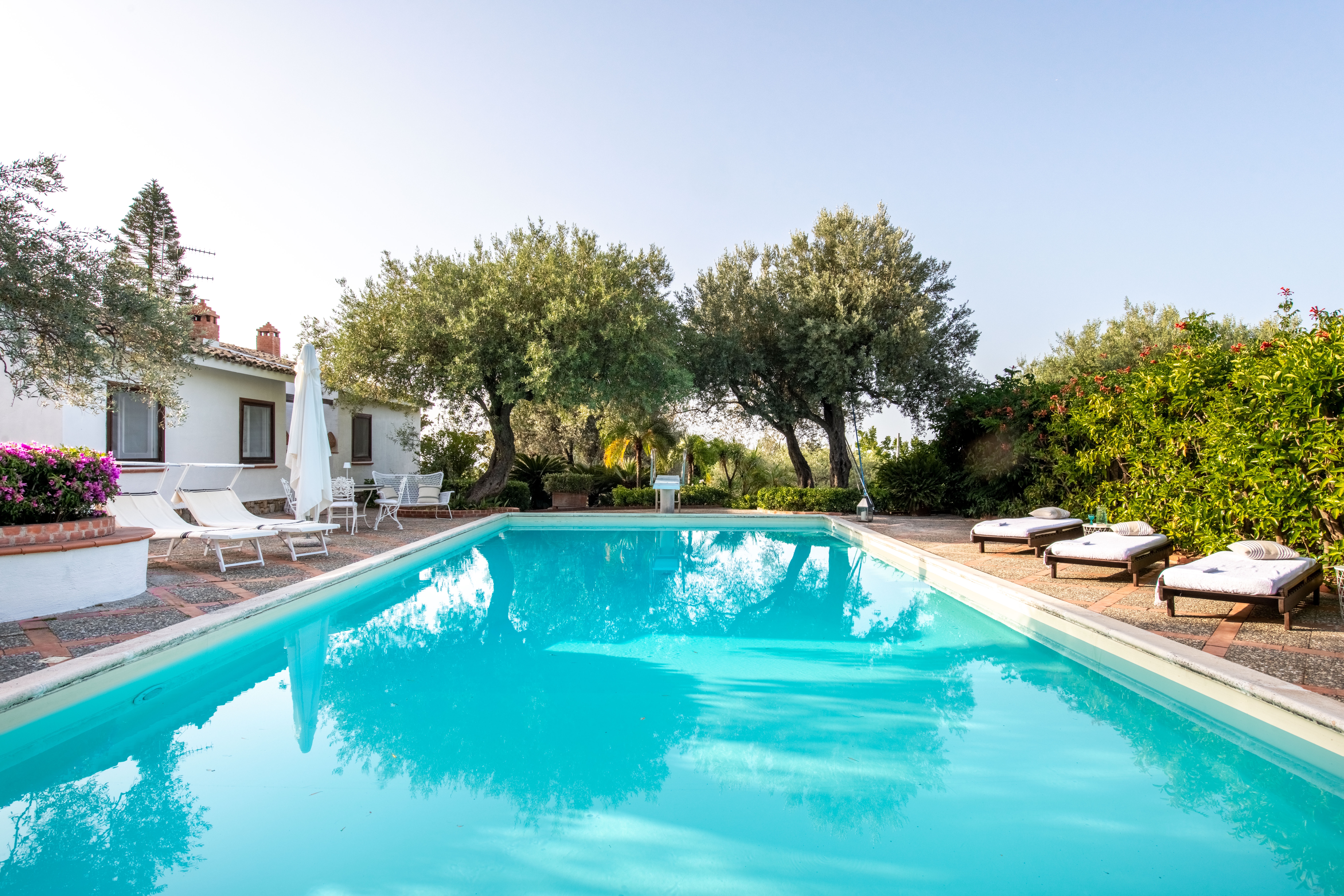 Villa Levante Spisone Sicily East: Luxury 5-Bedroom Villa with Pool and Sea View, Sicily East