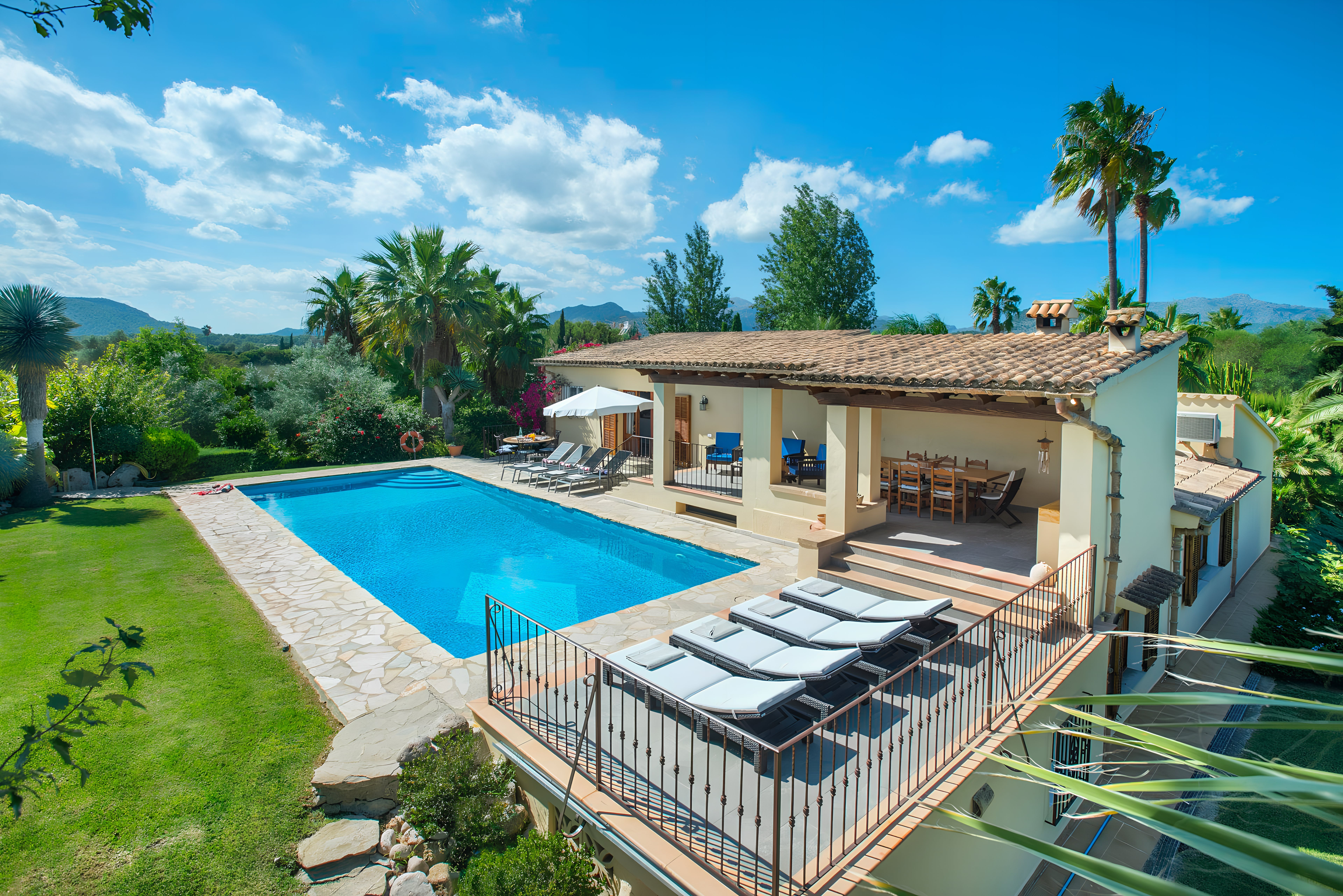 Villa Solano Boquer Alcudia-723207: Luxury 4-Bedroom Villa with Stunning Seaviews, Alcudia