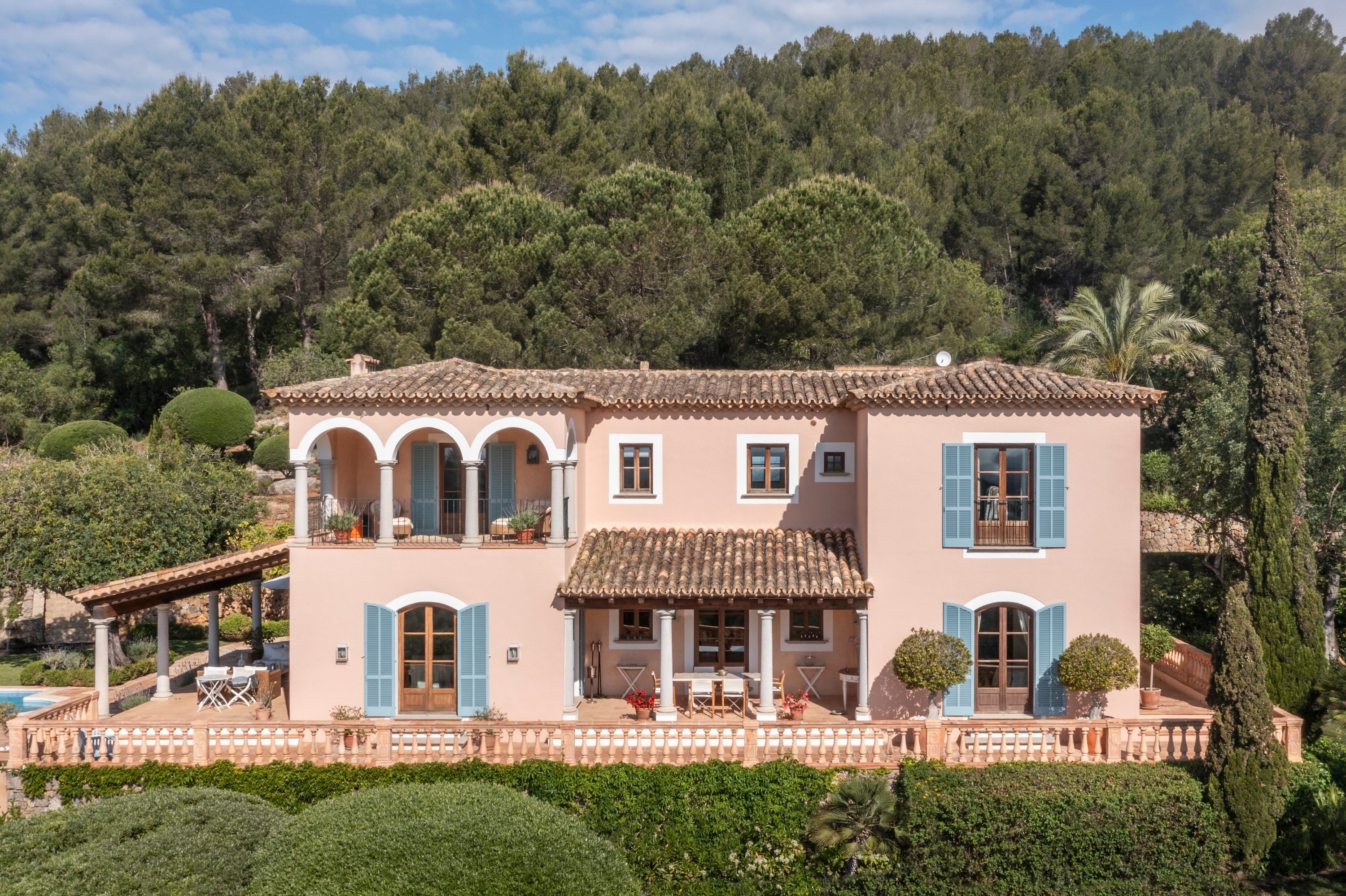 Villa Tramuntana Inca: Luxury 4-Bedroom Villa with Pool, Inca, Mallorca