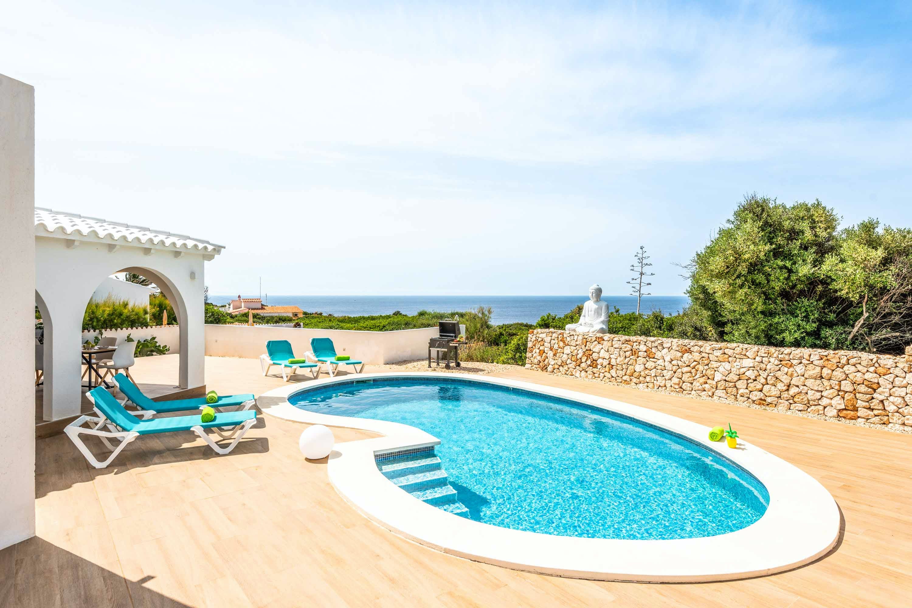 Villa Tramuntana Menorca: Charming 2-Bedroom Villa with Sea Views, Menorca