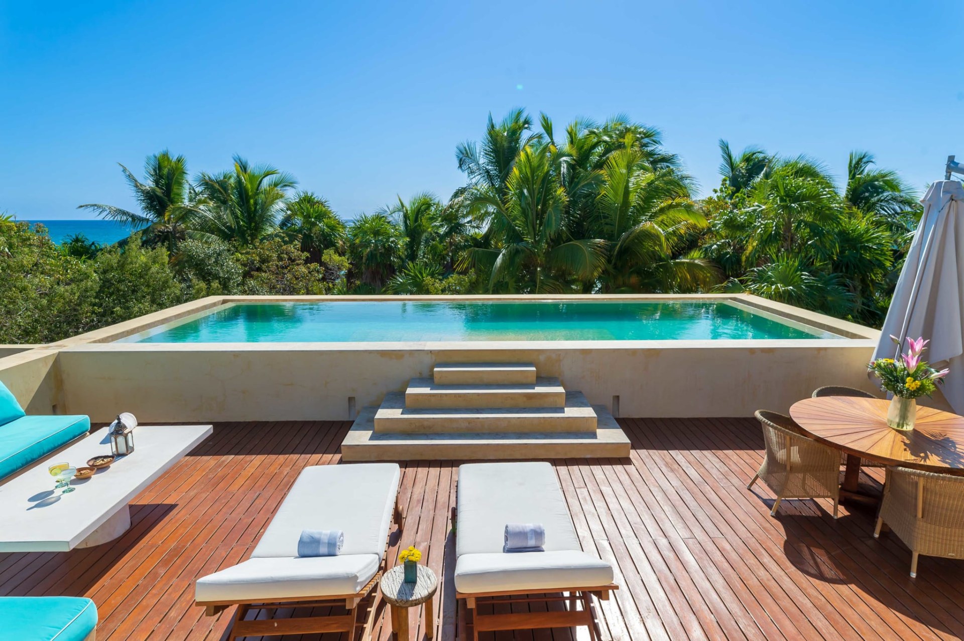 Villa Xaman Tulum: Luxury 4-Bedroom Villa with Private Pool and Sea Views, Tulum