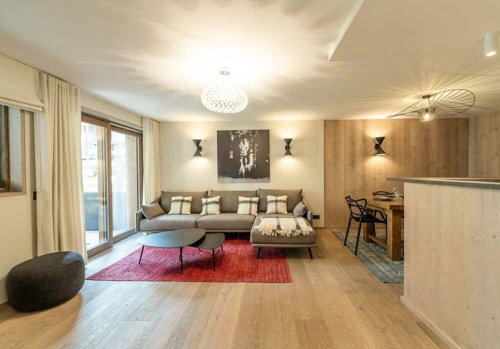 Chalet Cristallin Pralong Courchevel: 3-Bedroom Ski-In Chalet Apartment with Spa Access in Courche