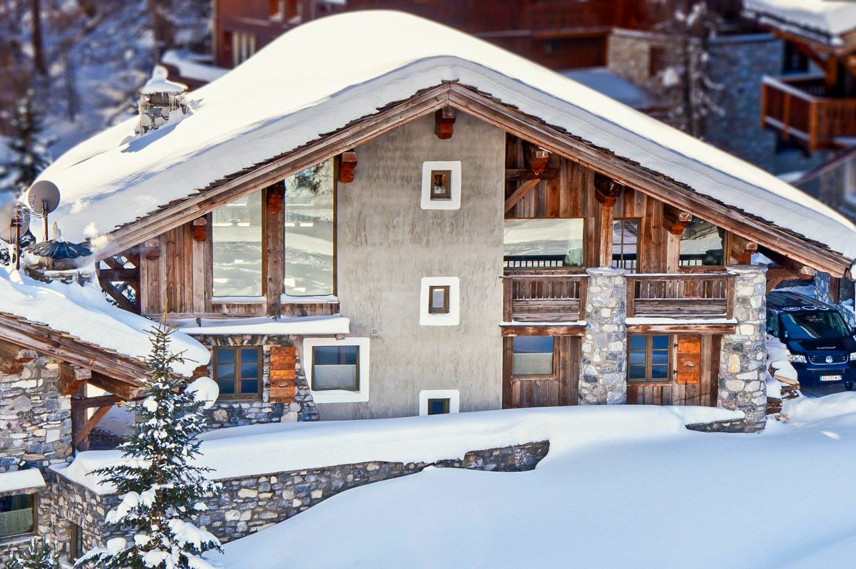 Chalet Lumière Solaise Val-d’Isère: 6-Bedroom Ski Chalet with Indoor Pool and Hammam in Val d’Is