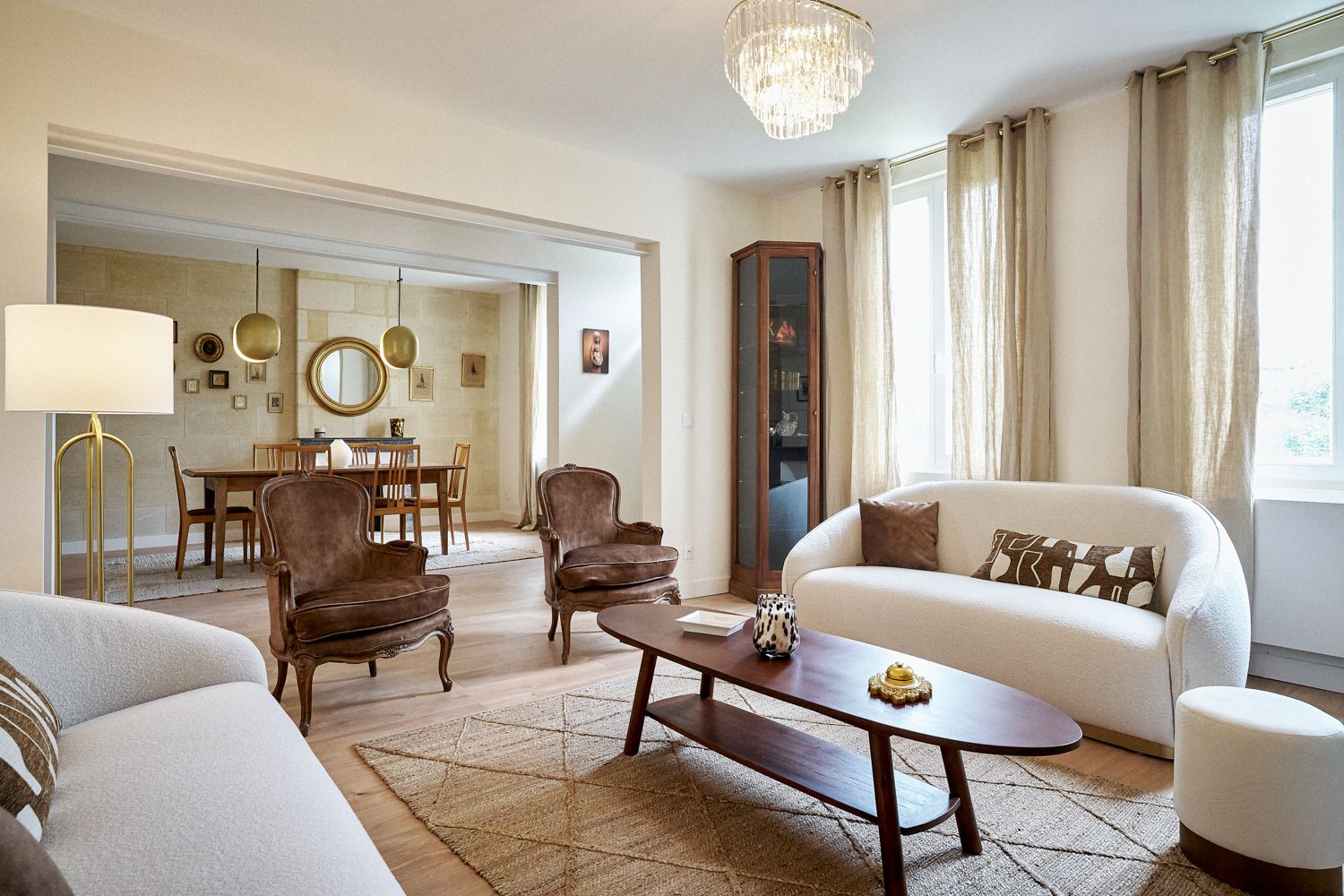 Château Vendange Mazerat Saint-Émilion: 4-Bedroom Vineyard Villa with Private Pool and Spa in St-Émi