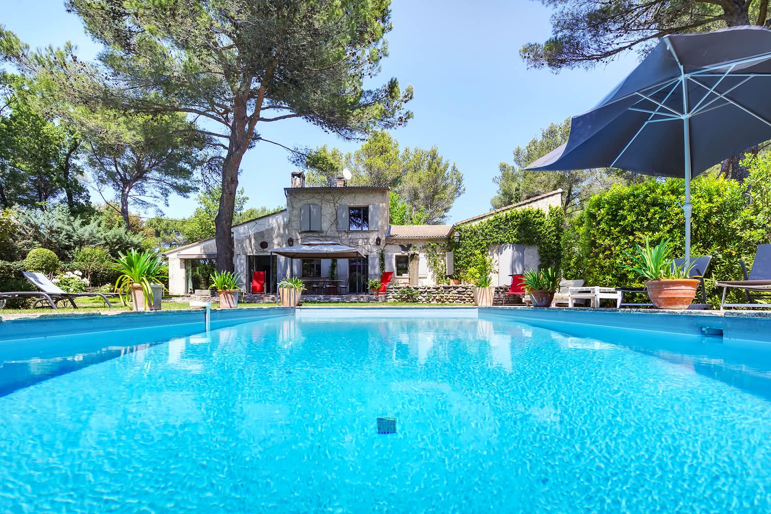 Mas Lavande Fontaine-de-Vaucluse L’Isle-sur-la-Sorgue: 3-Bedroom Provençal Villa with Pool and Spa near L’Isle-sur-