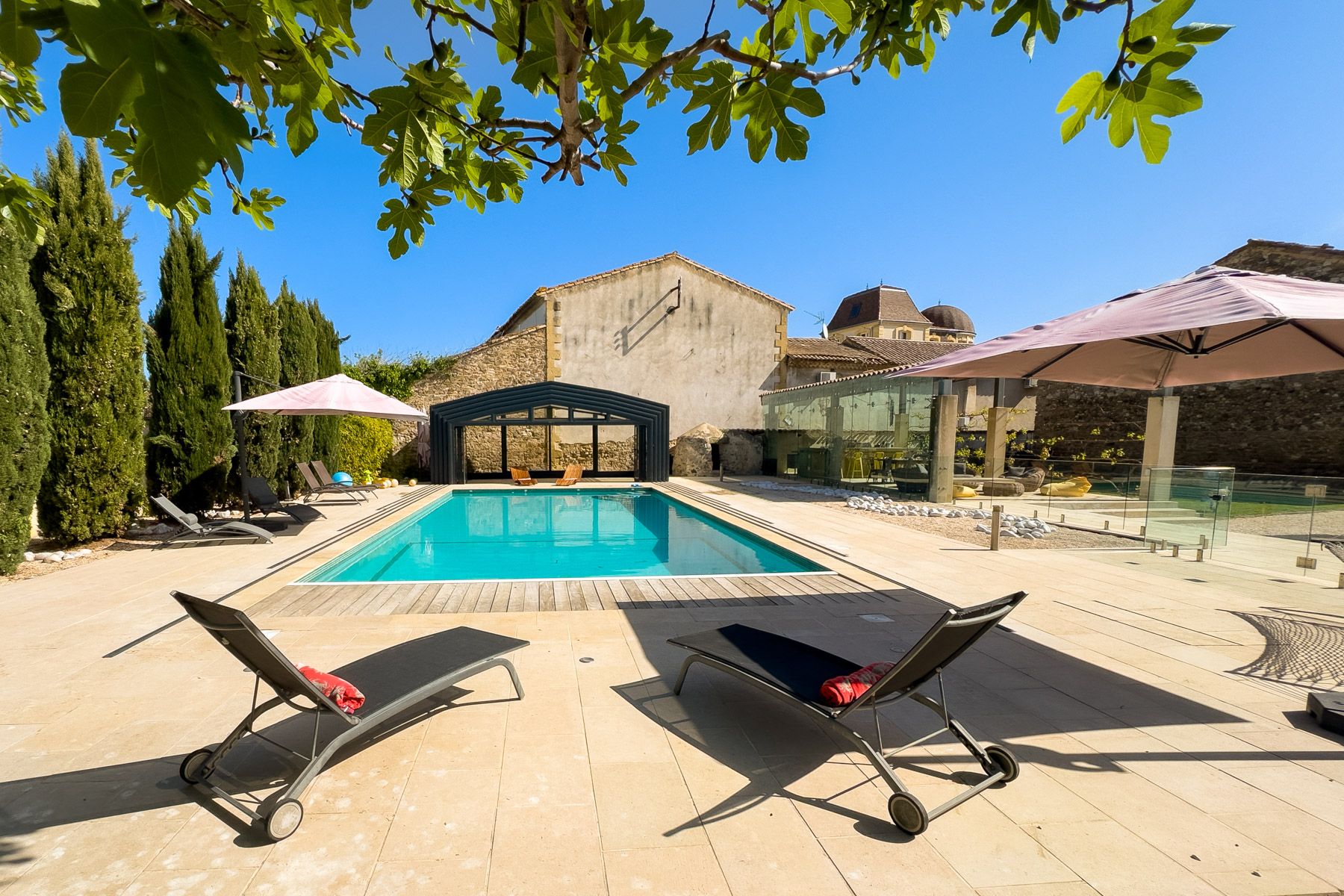 Mas Tigre Pézenas Languedoc: 4-Bedroom Restored Maison de Maître with Heated Pool and Spa