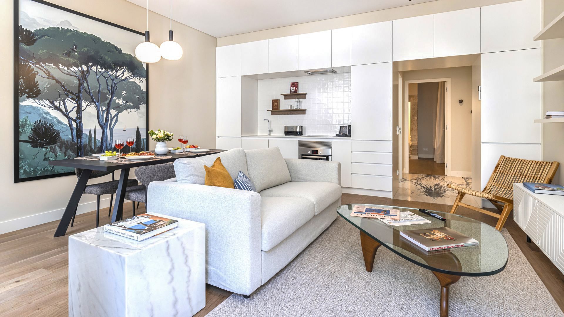 Palácio Dourado Carmo Lisboa: 1-Bedroom Spa Retreat in Chiado District | Luxury Apartment