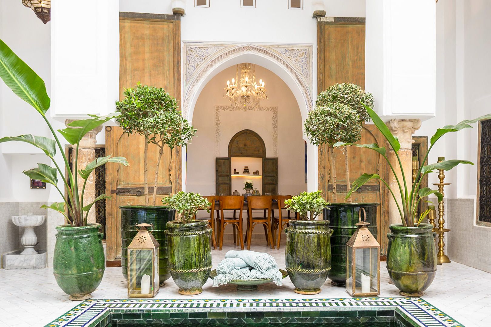 Riad Safran Mouassine Marrakech: 5-Bedroom Historic Riad with Heated Pool in Marrakech Medina