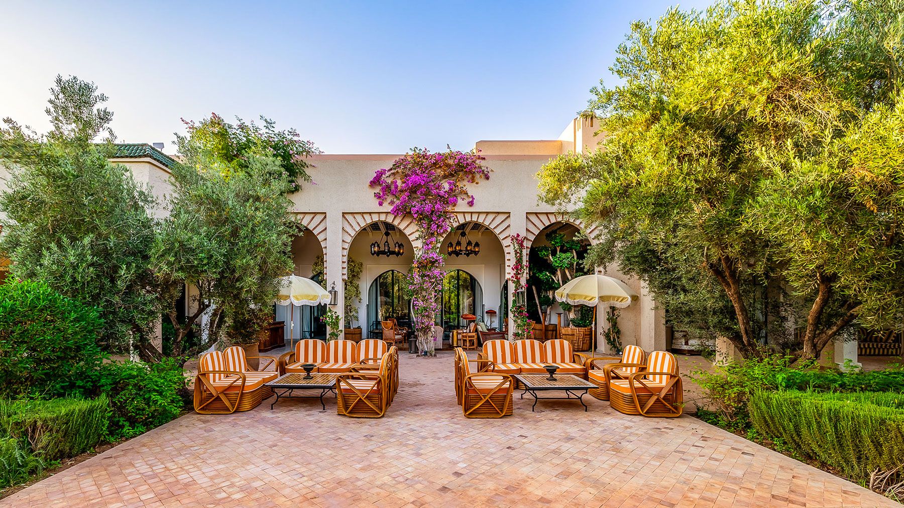 Riad Safran Palmeraie Marrakech: 6-Bedroom Atlas Mountain Villa with Heated Pool & Tennis Cou