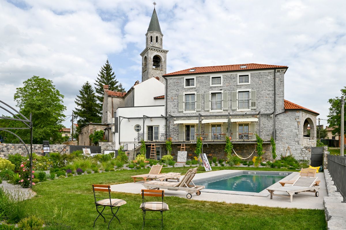 Vila Brin Triglav Ljubljana: 4-Bedroom Stone Villa with Heated Pool and Spa in Slovenia’s