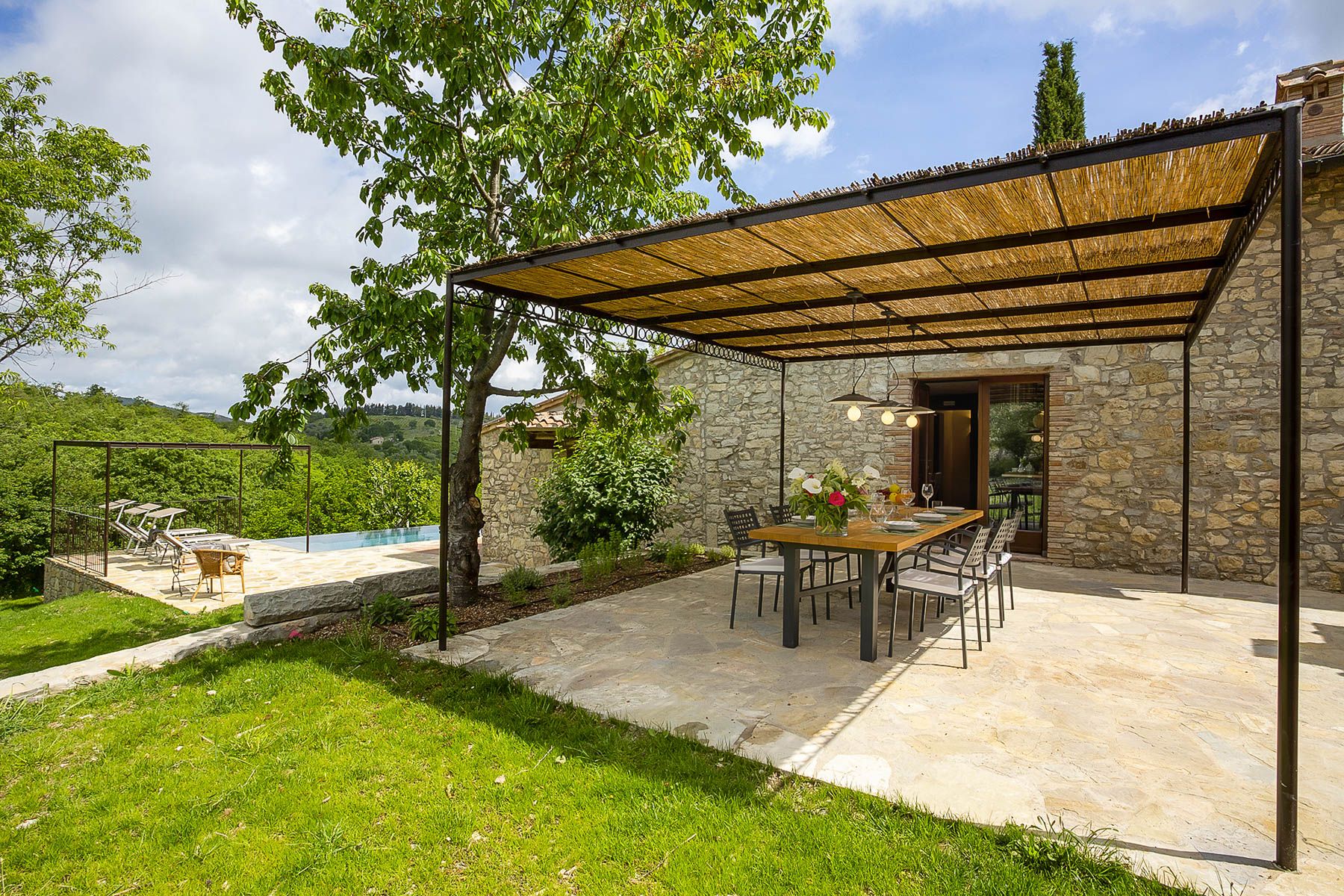 Villa Allodola Brolio Gaiole: 3-Bedroom Heated Pool Villa with Spa in Chianti Wine Country