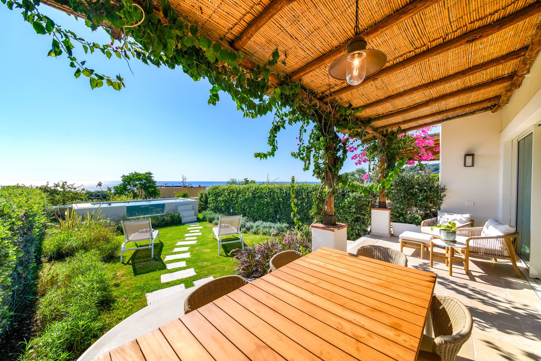 Villa Azzurra Citara Forio: 2-Bedroom Heated Infinity Pool Villa with Sunset Views on Is