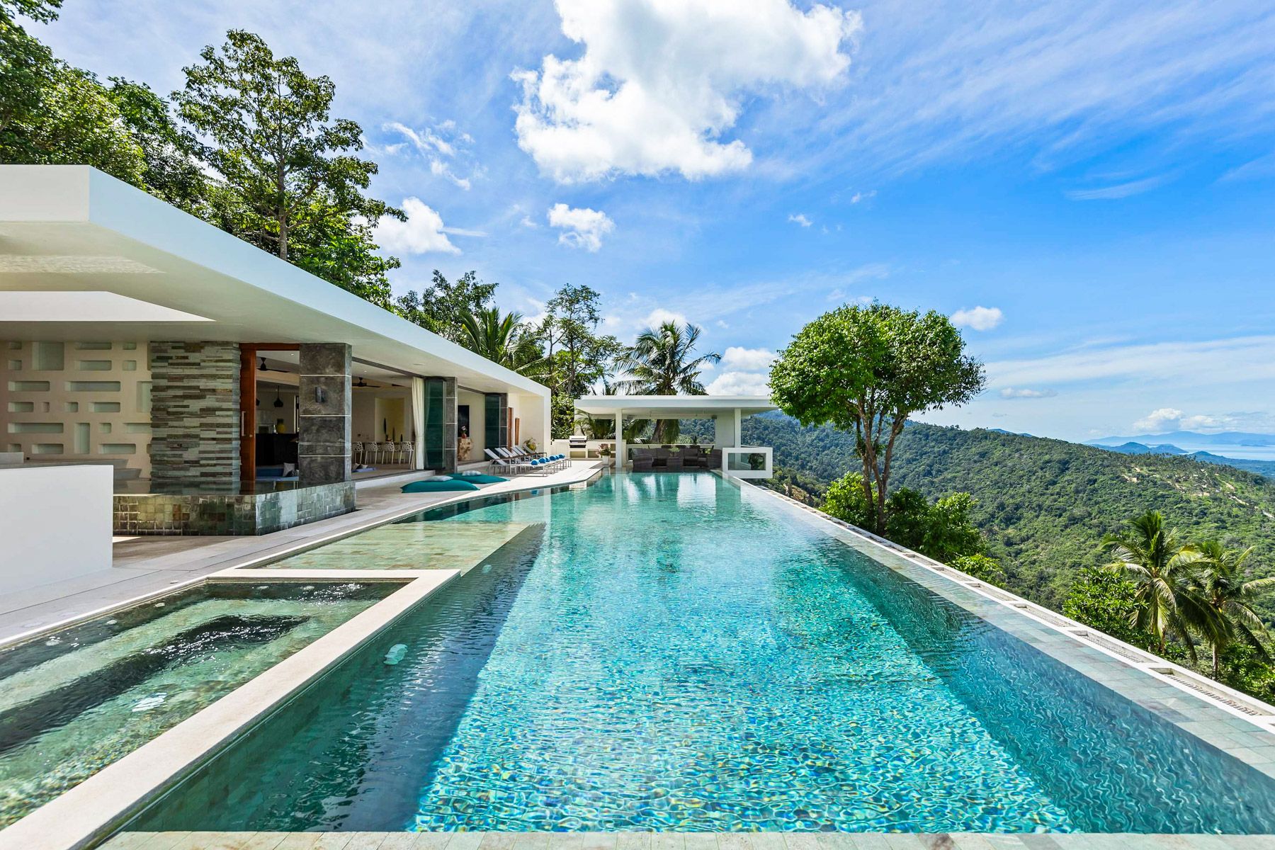 Villa Charoensuk Bophut Samui: 5-Bedroom Infinity Pool Villa with Panoramic Sea Views in Ko